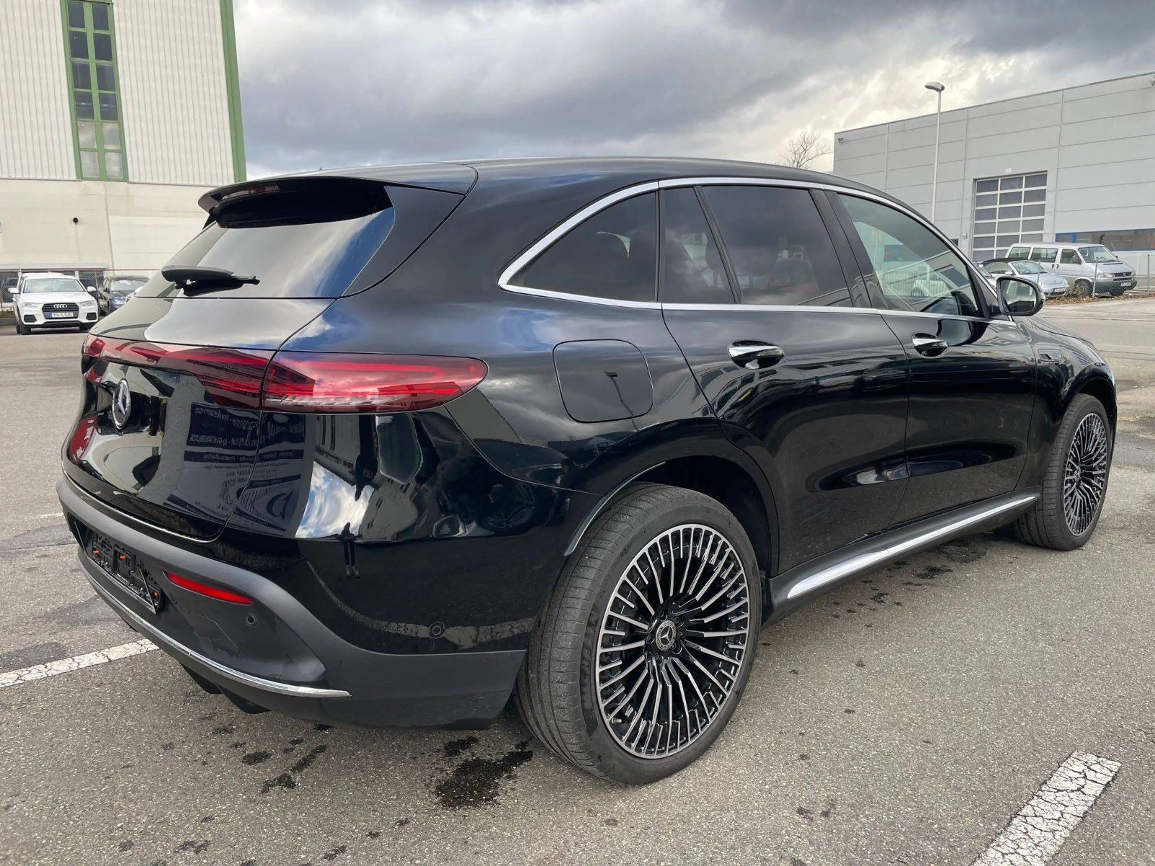Mercedes-Benz EQC 400 EQC 400 4Matic (293.890) — photo 8