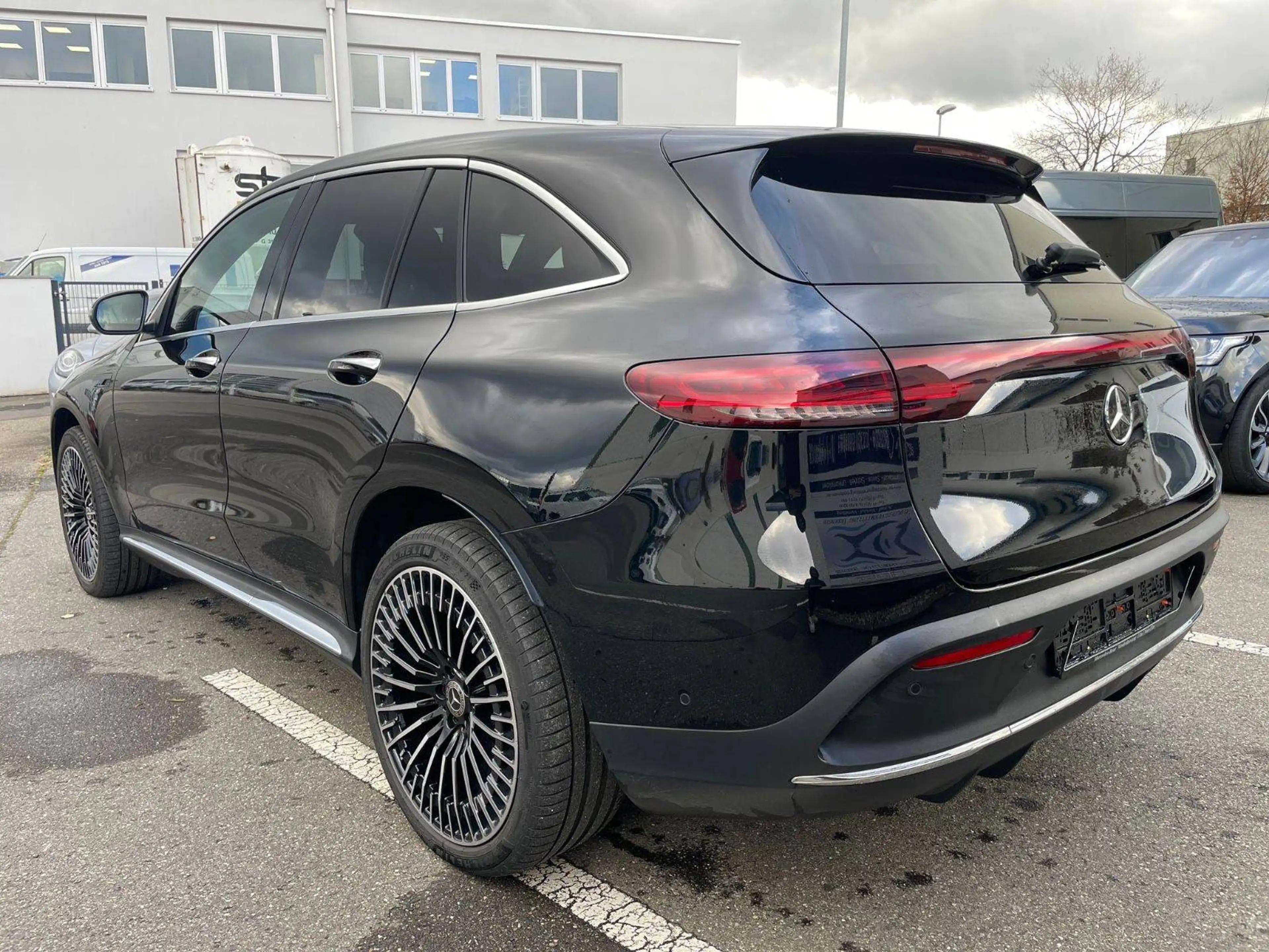 Mercedes-Benz EQC 400 EQC 400 4Matic (293.890) — photo 9