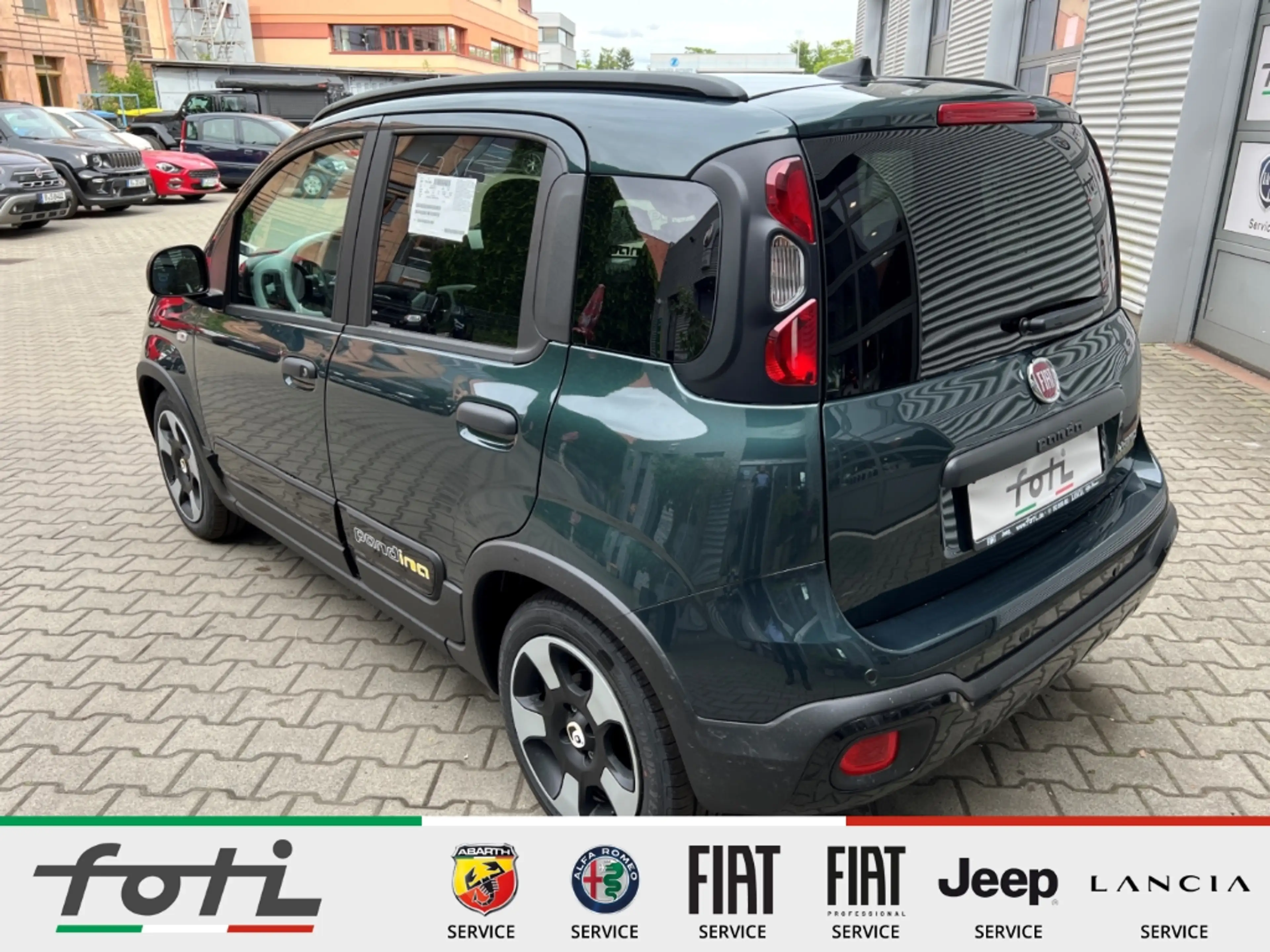 Fiat New Panda 1.0 GSE Hybrid 65PS Cross Car Play PDC — photo 6