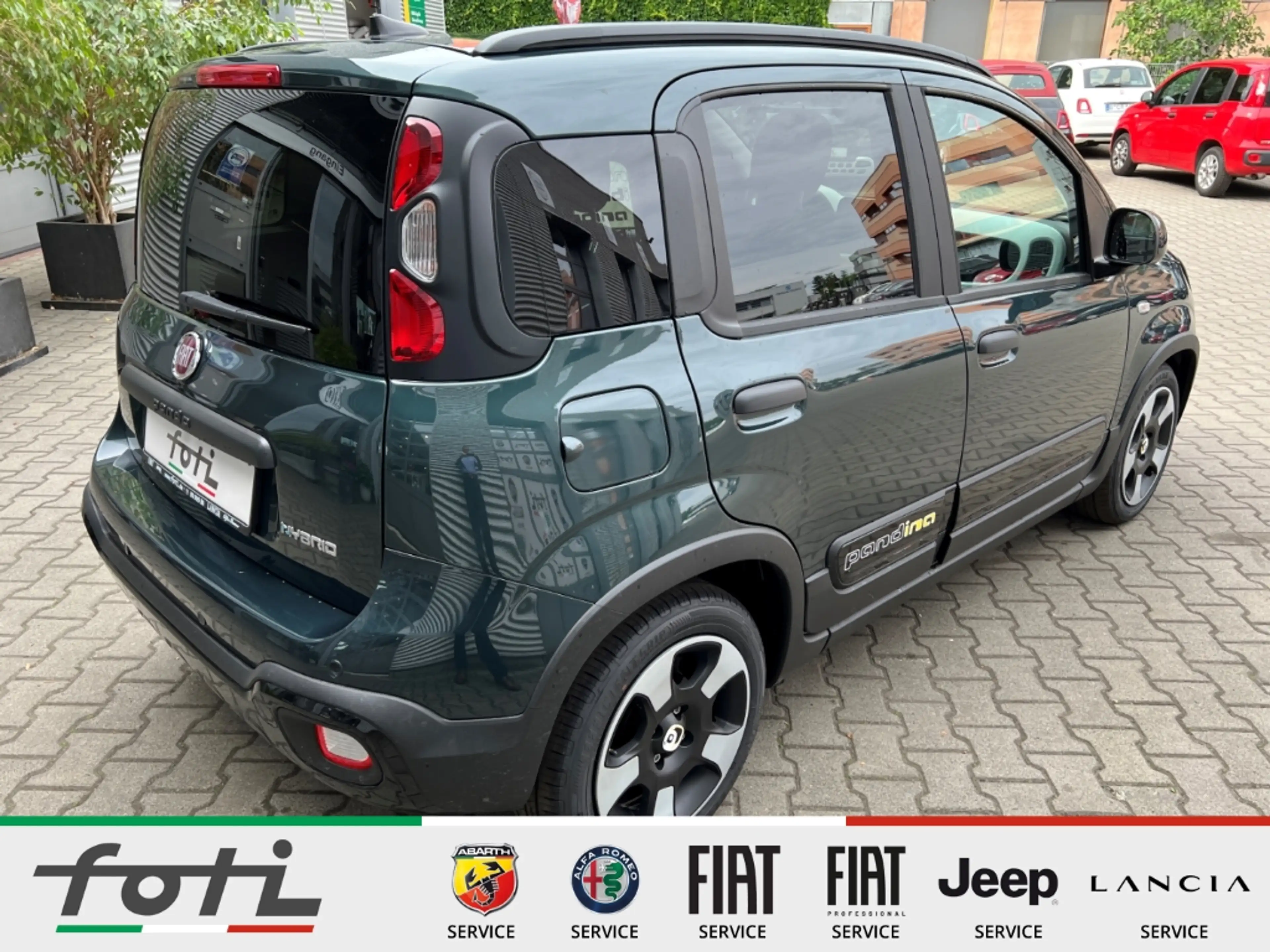 Fiat New Panda 1.0 GSE Hybrid 65PS Cross Car Play PDC — photo 8