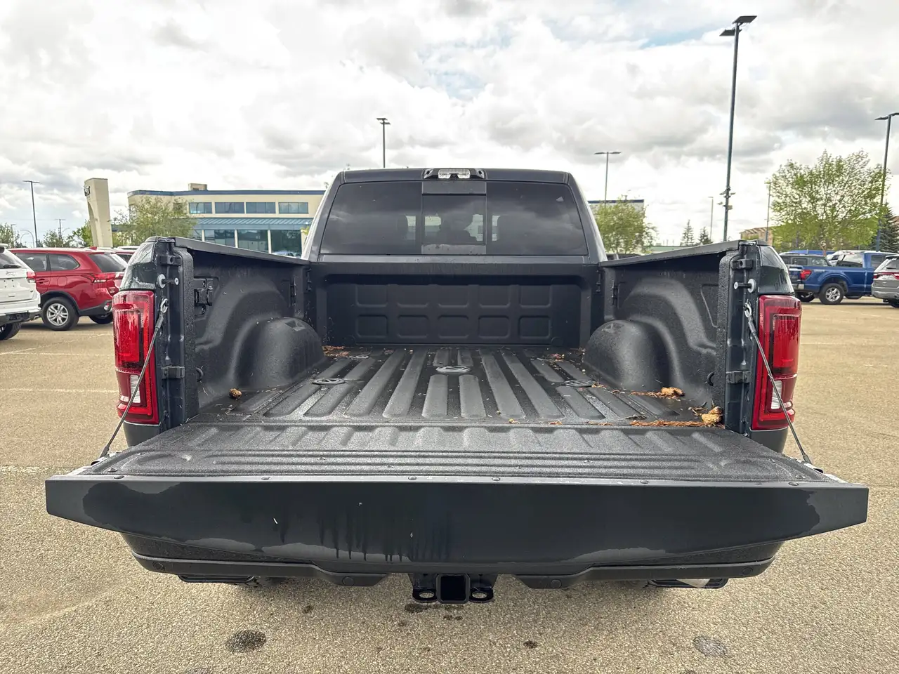 RAM 2500 снимка RAM 2500