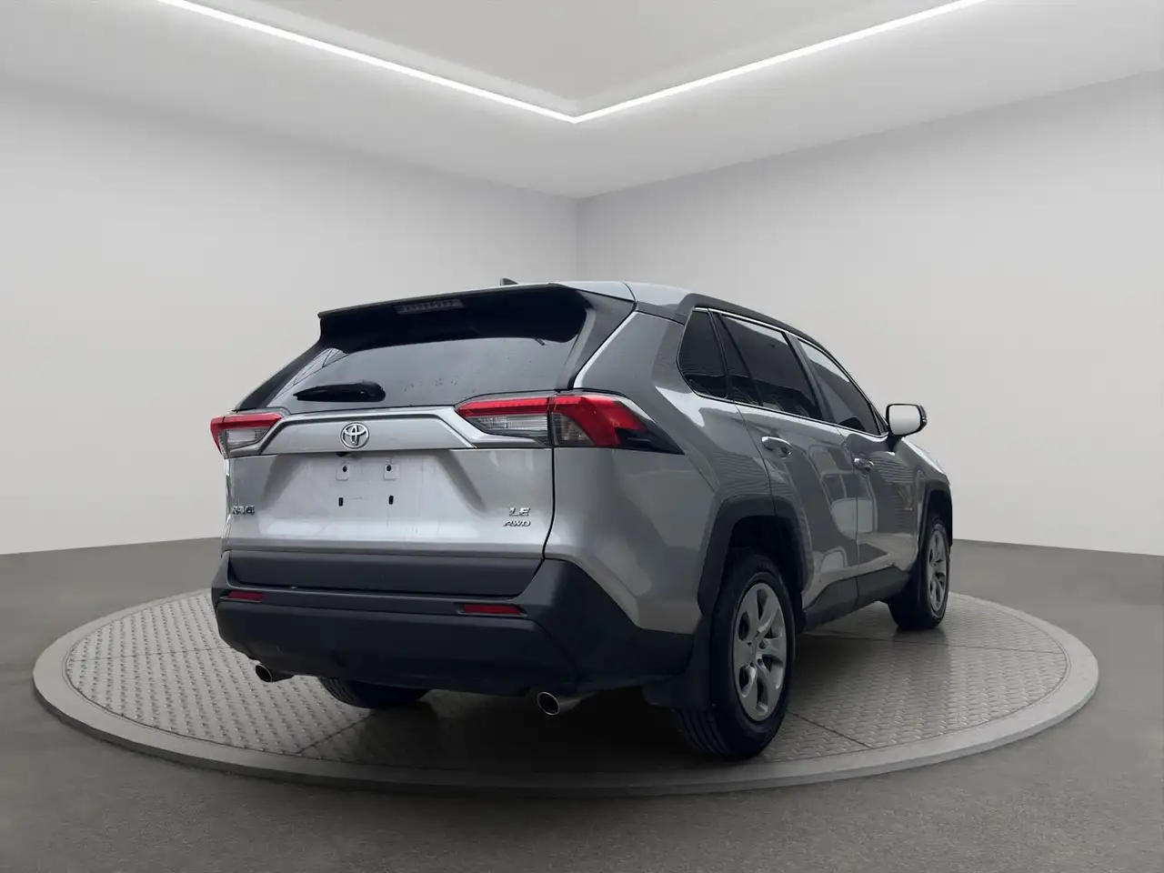 Toyota RAV 4 снимка Toyota RAV 4