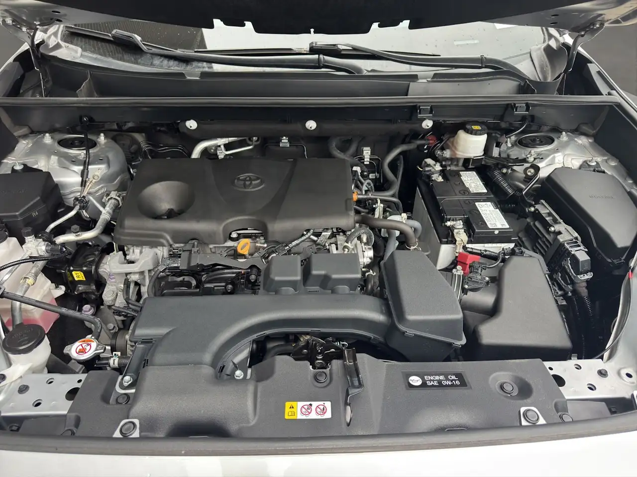 Toyota RAV 4 снимка Toyota RAV 4