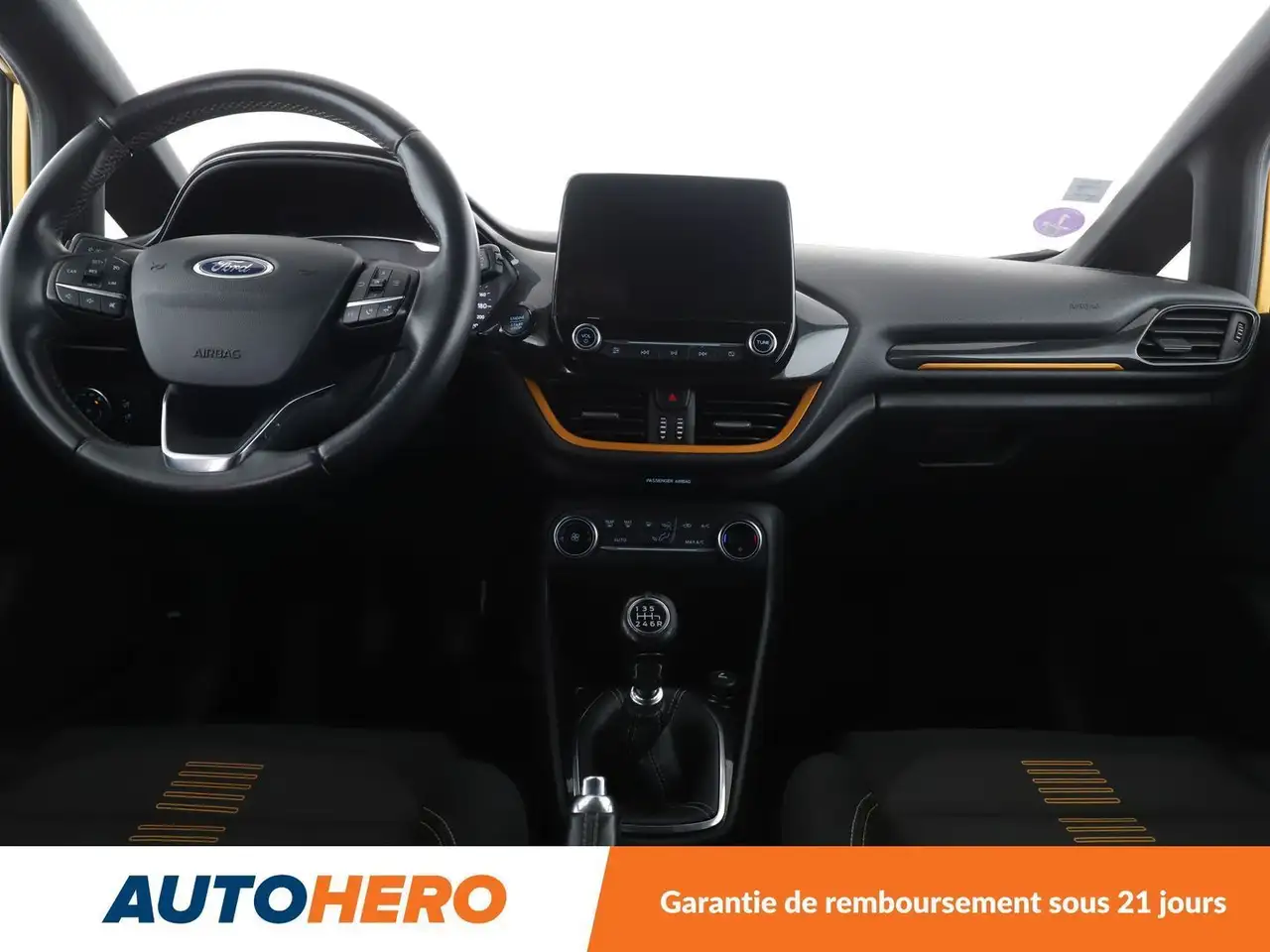 Ford Fiesta Active — photo 12