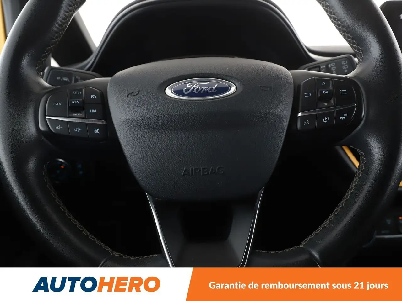 Ford Fiesta Active — photo 19