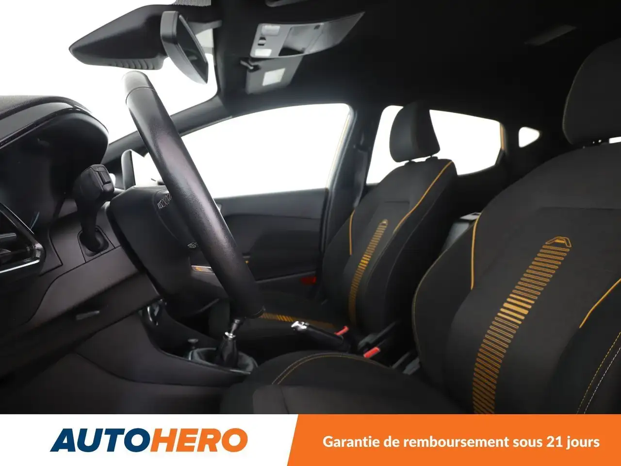 Ford Fiesta Active — photo 10