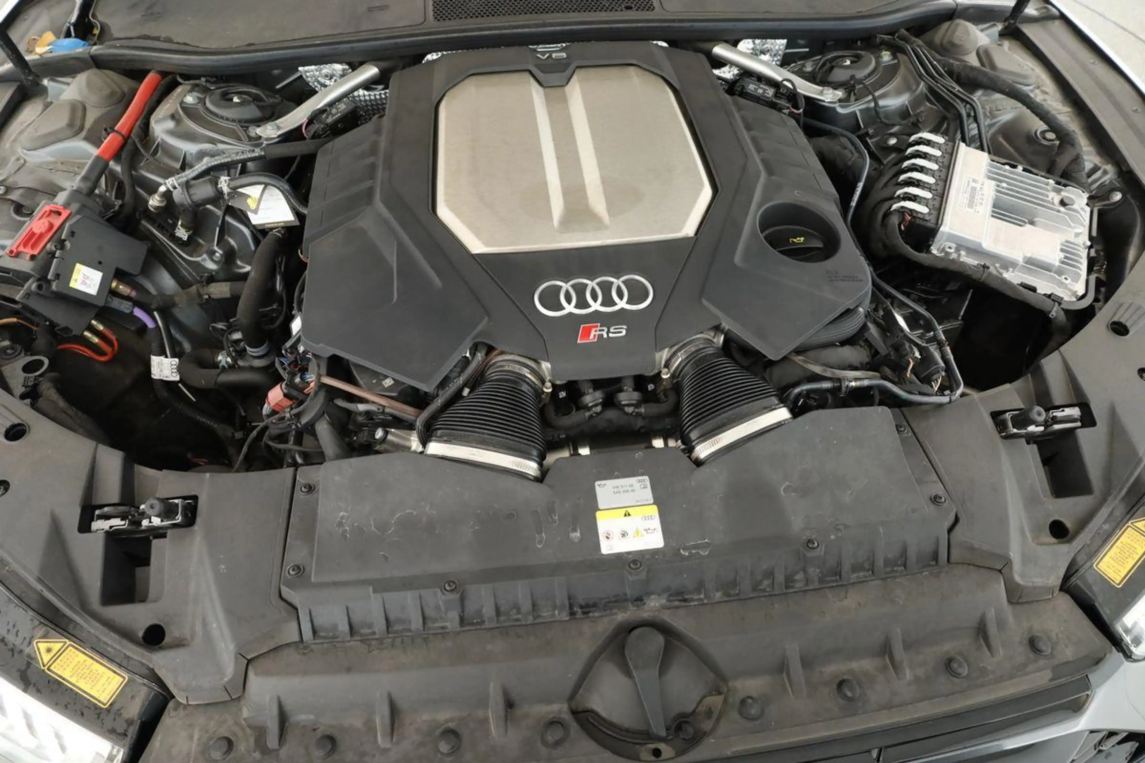 Audi RS7 Sportback performance Leder Laser Pano RS 22 — photo 8