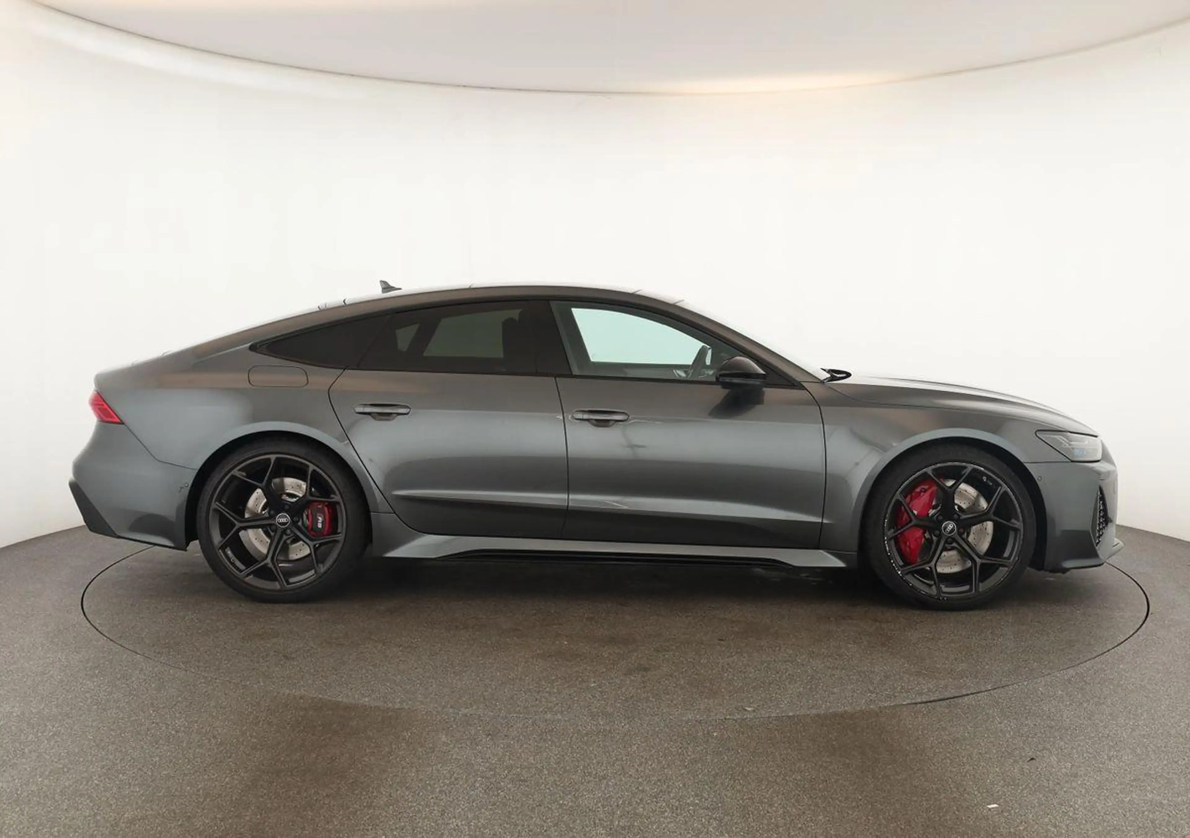 Audi RS7 Sportback performance Leder Laser Pano RS 22 — photo 4