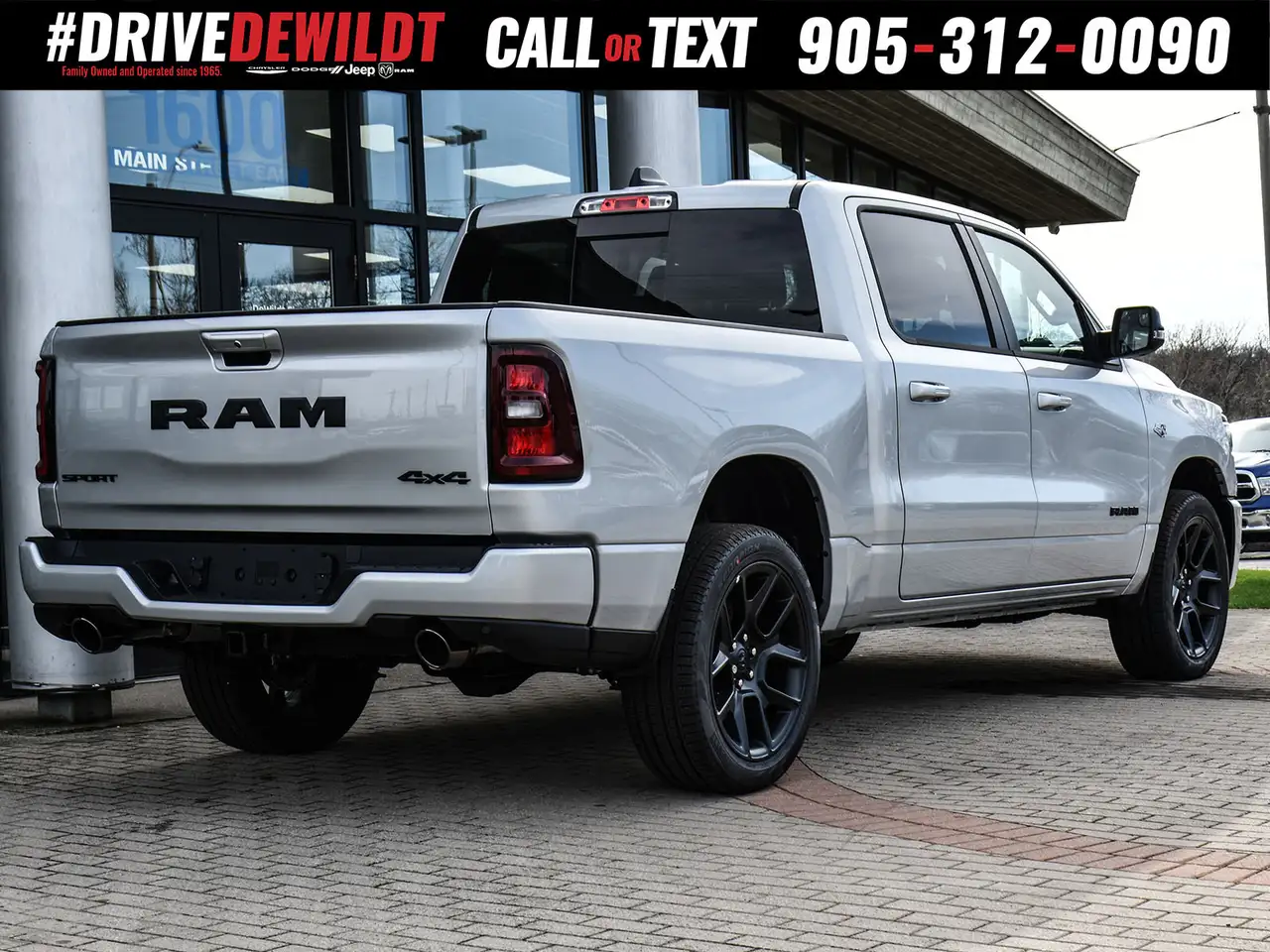 RAM 1500 снимка RAM 1500
