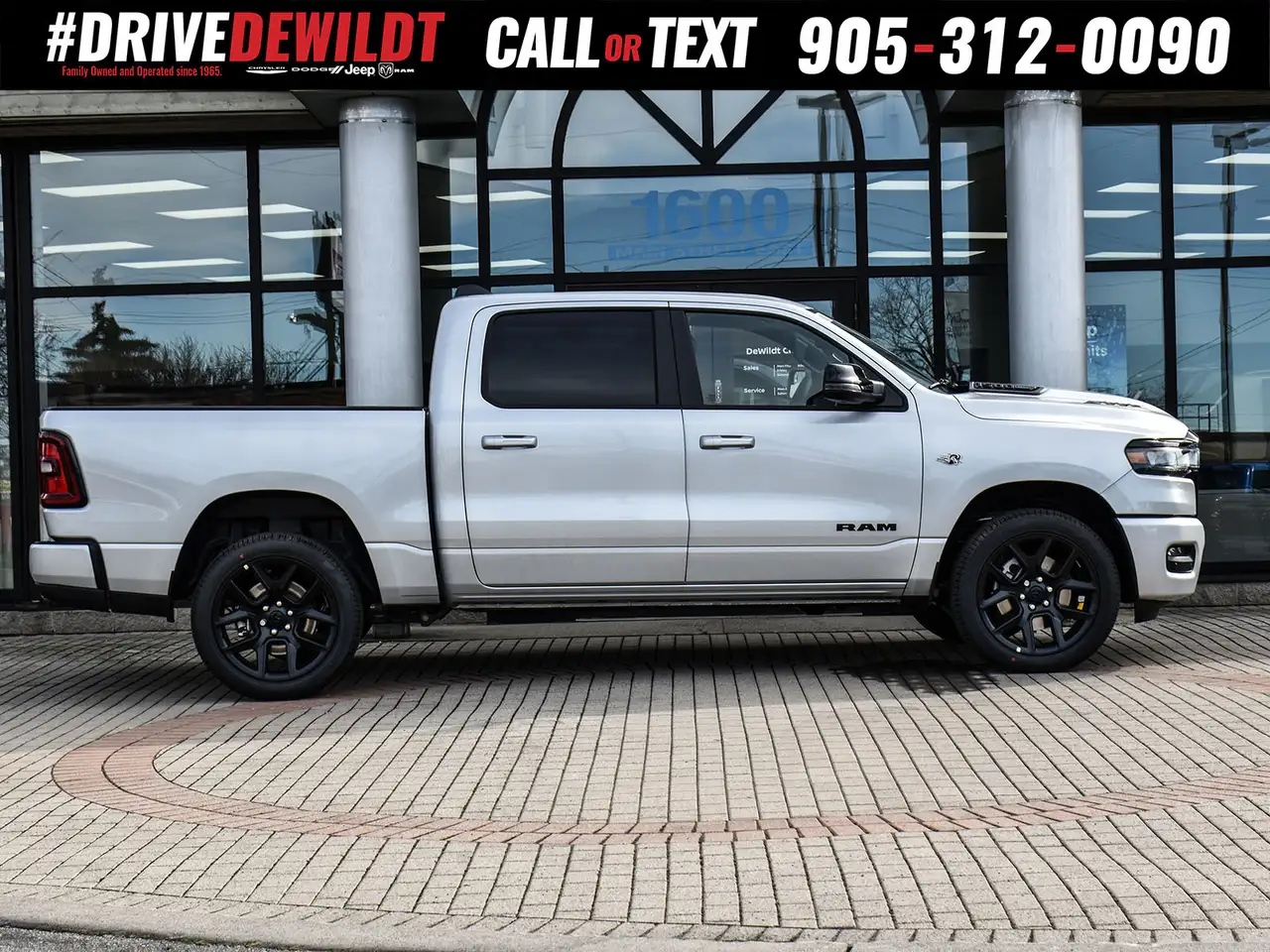 RAM 1500 снимка RAM 1500