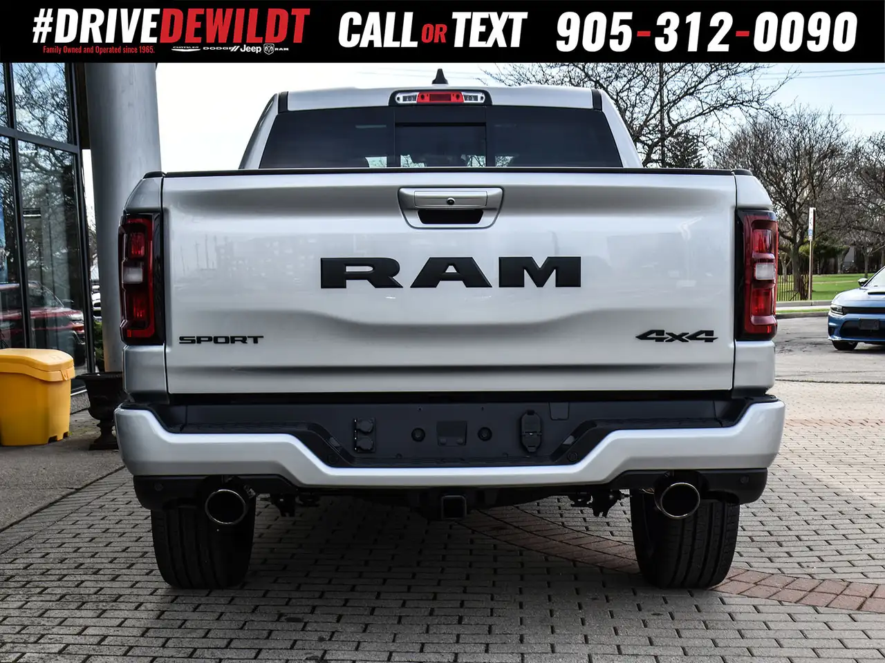 RAM 1500 снимка RAM 1500