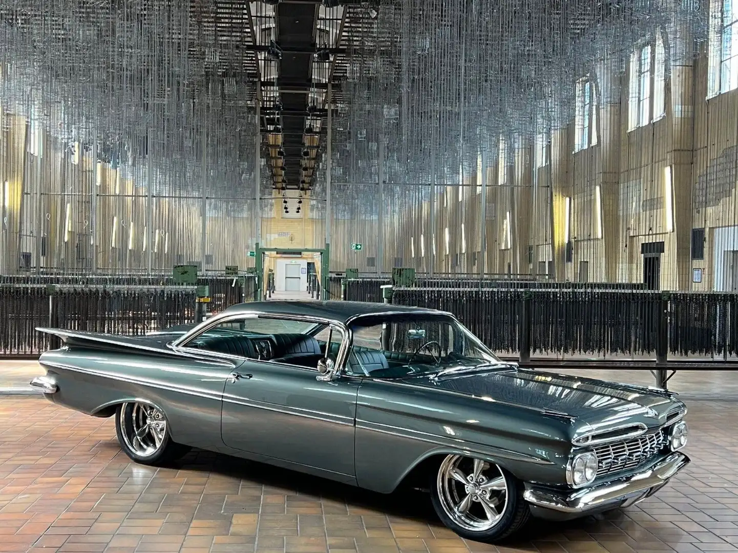 Chevrolet Impala /Einmalige Restauration+einmaliger Zustand Gris - 1