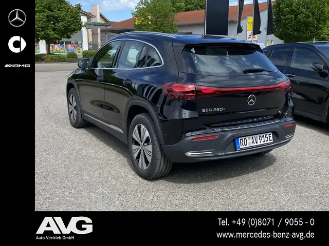 Mercedes-Benz EQA view 6