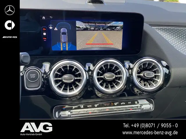 Mercedes-Benz EQA view 13