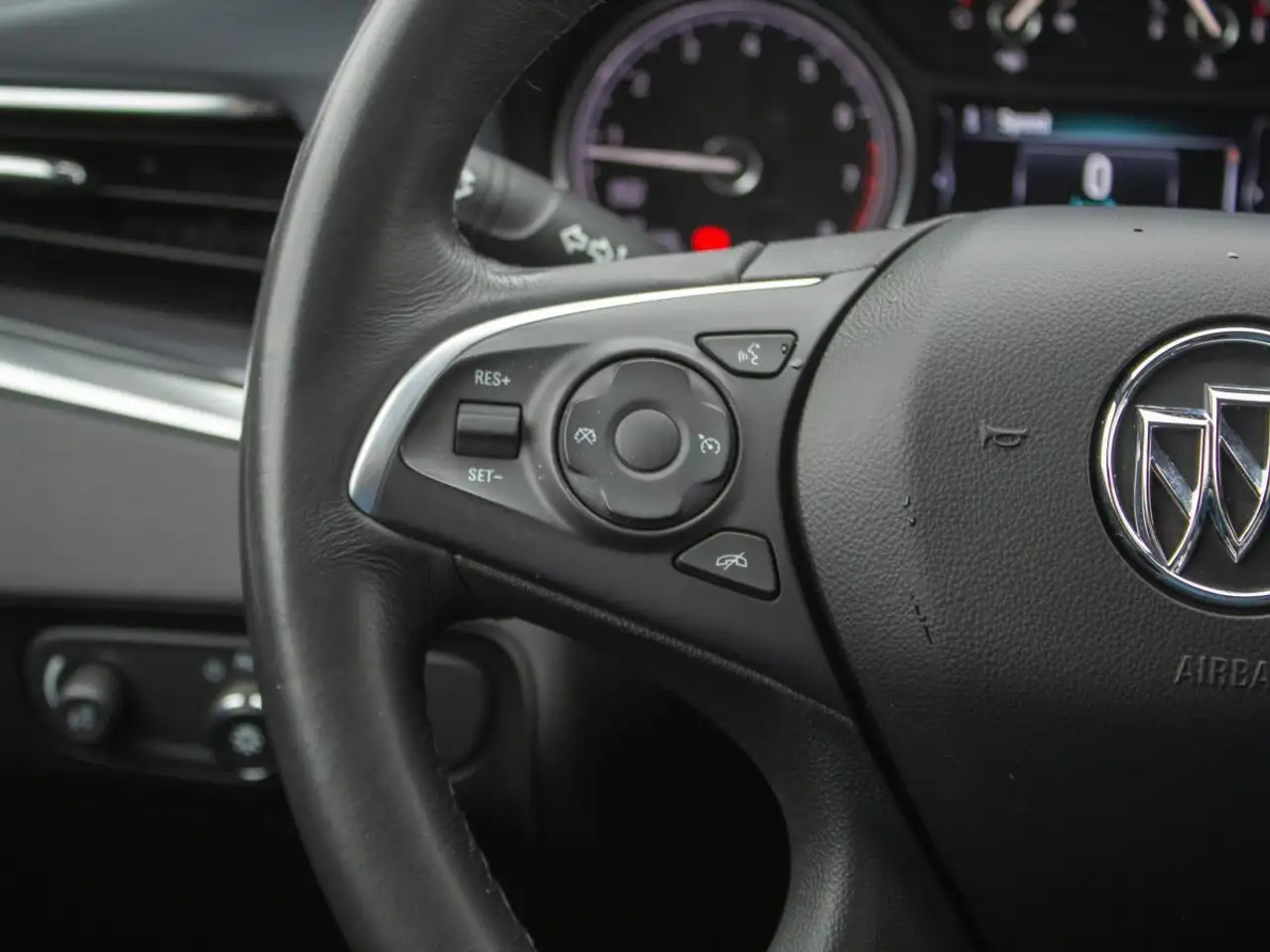 Buick Enclave снимка Buick Enclave
