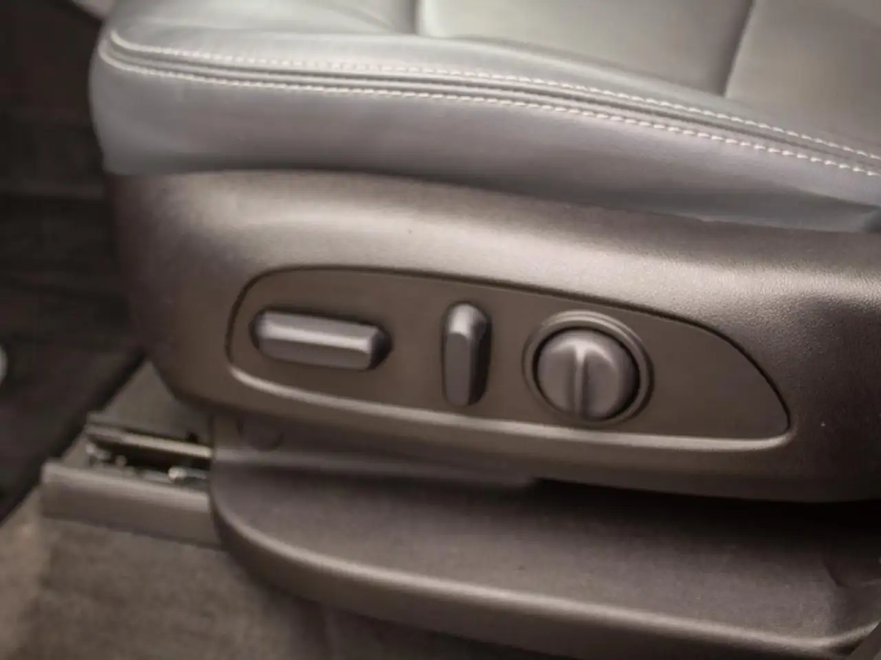 Buick Enclave снимка Buick Enclave