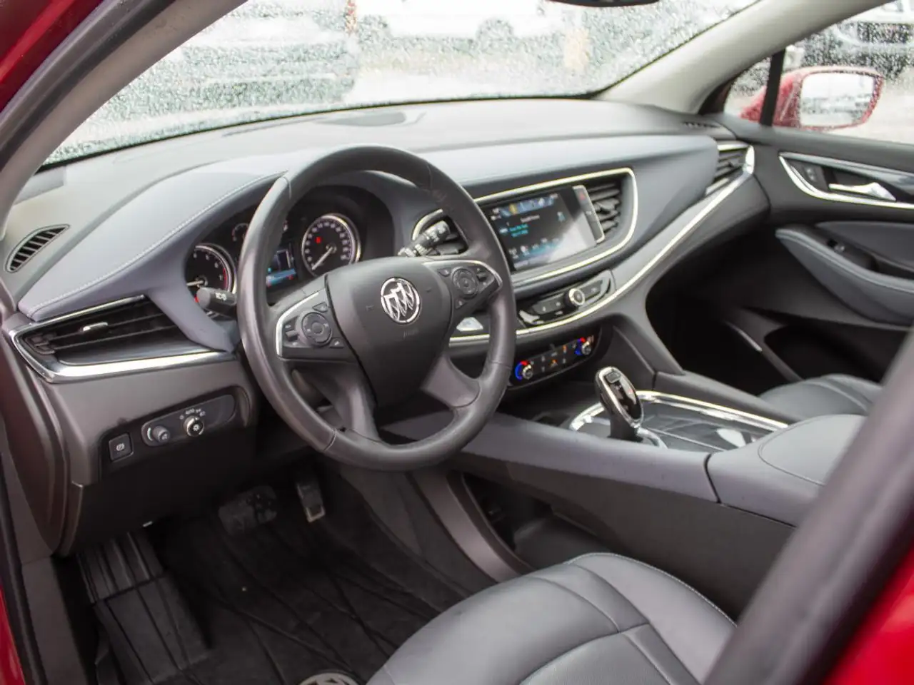Buick Enclave снимка Buick Enclave