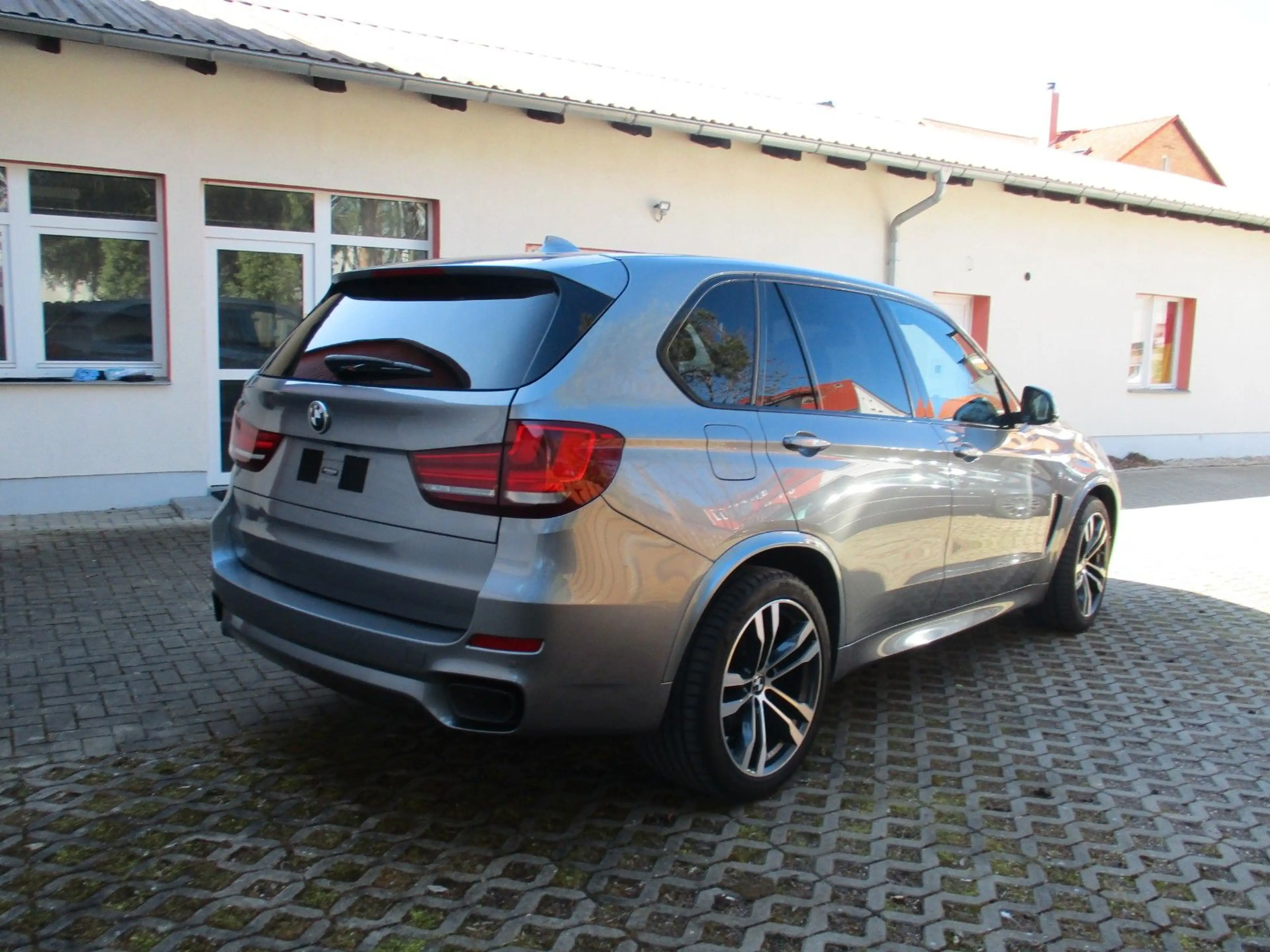 BMW X5 Baureihe X5 M50d / TÜV Neu — photo 6
