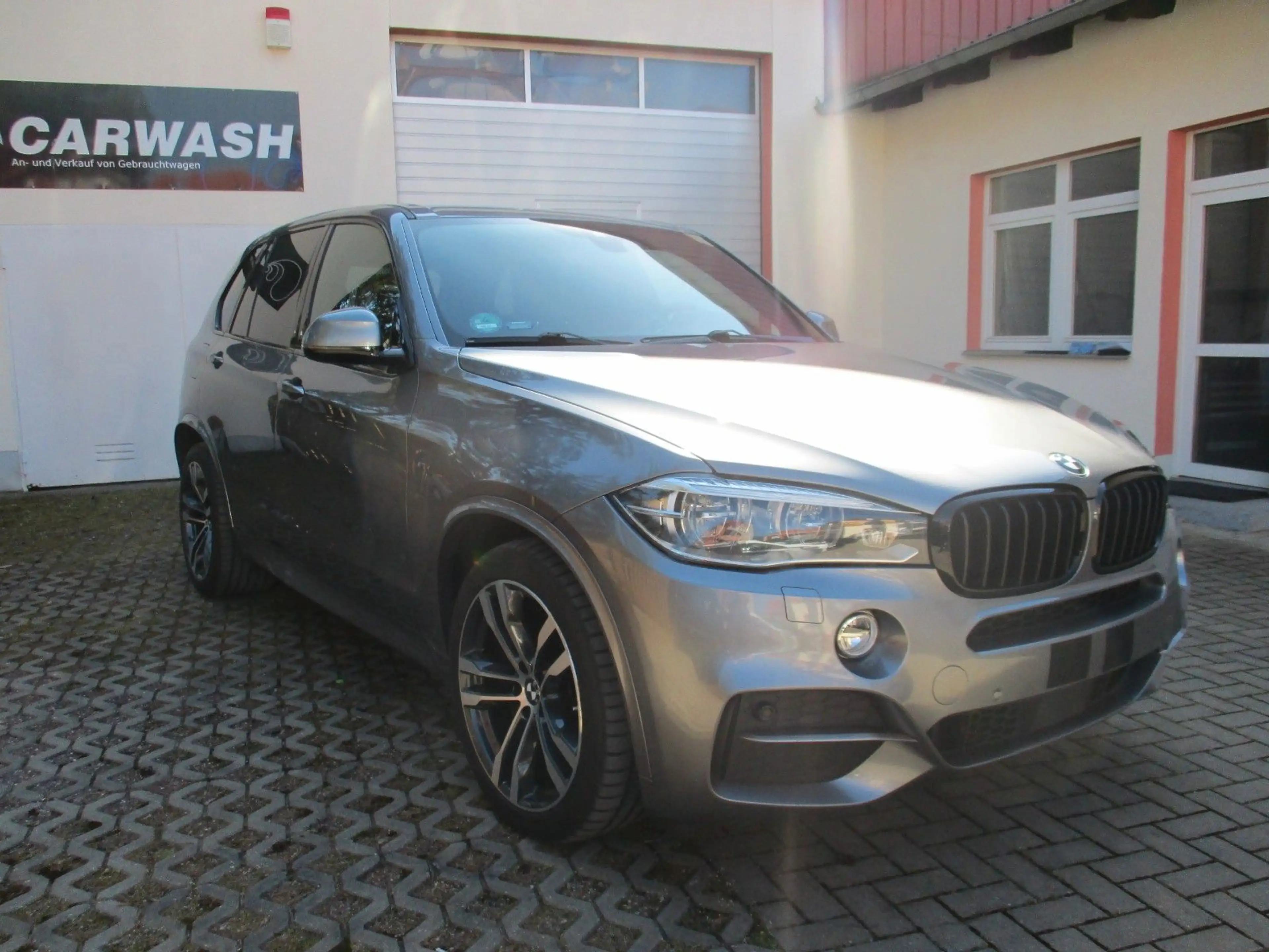 BMW X5 Baureihe X5 M50d / TÜV Neu — photo 4