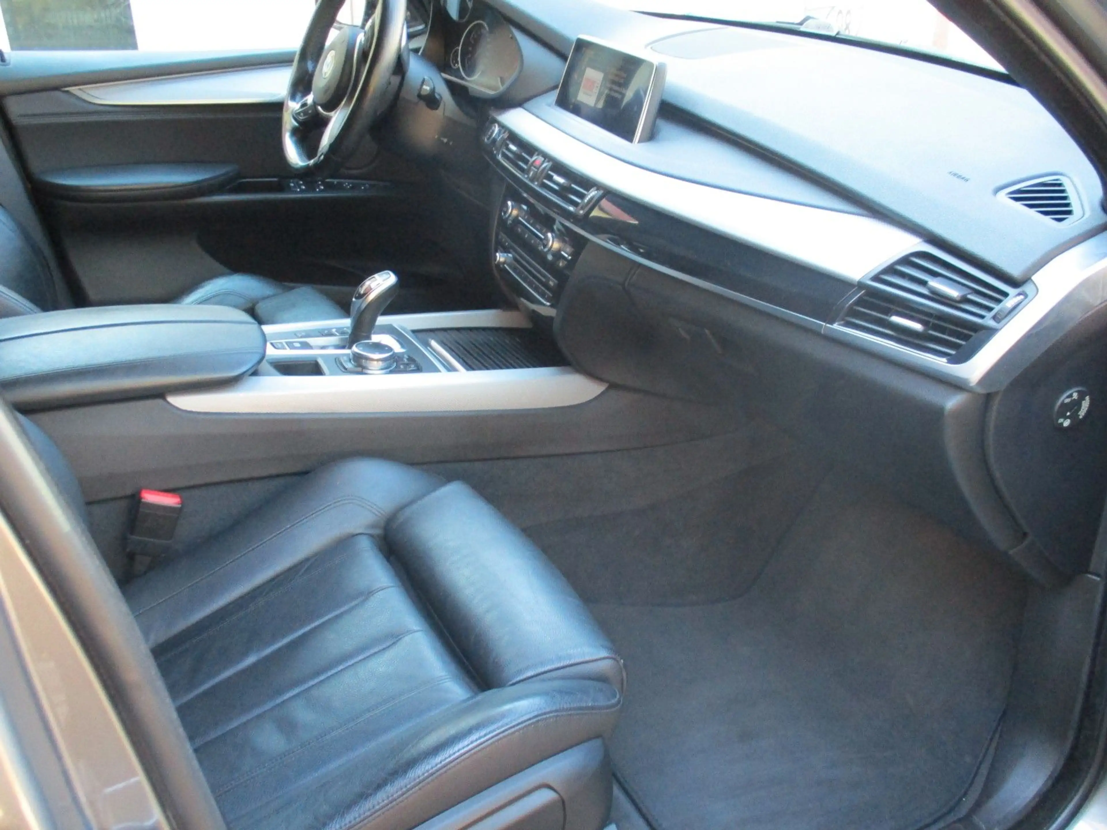 BMW X5 Baureihe X5 M50d / TÜV Neu — photo 15