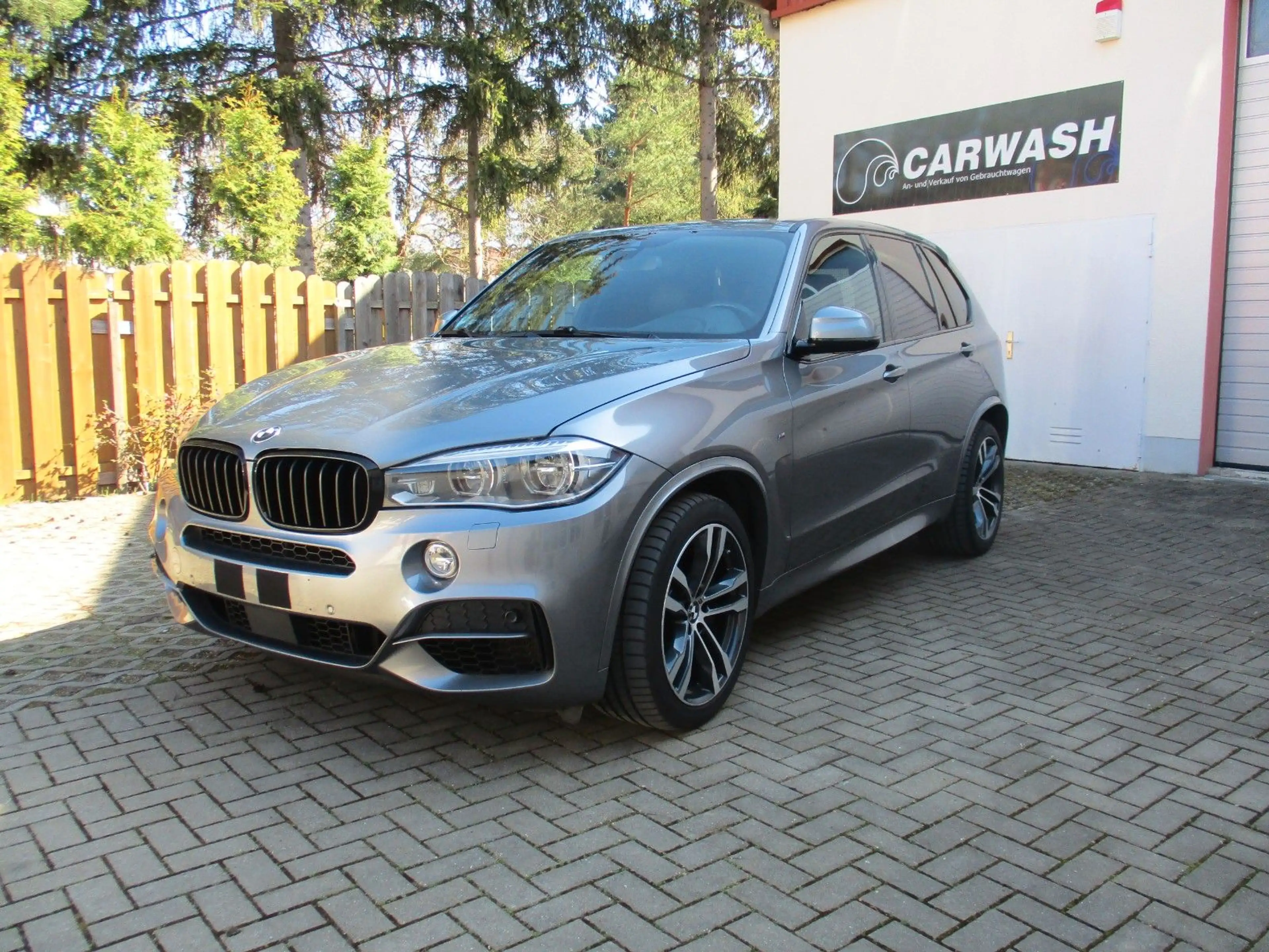 BMW X5 Baureihe X5 M50d / TÜV Neu — photo 2