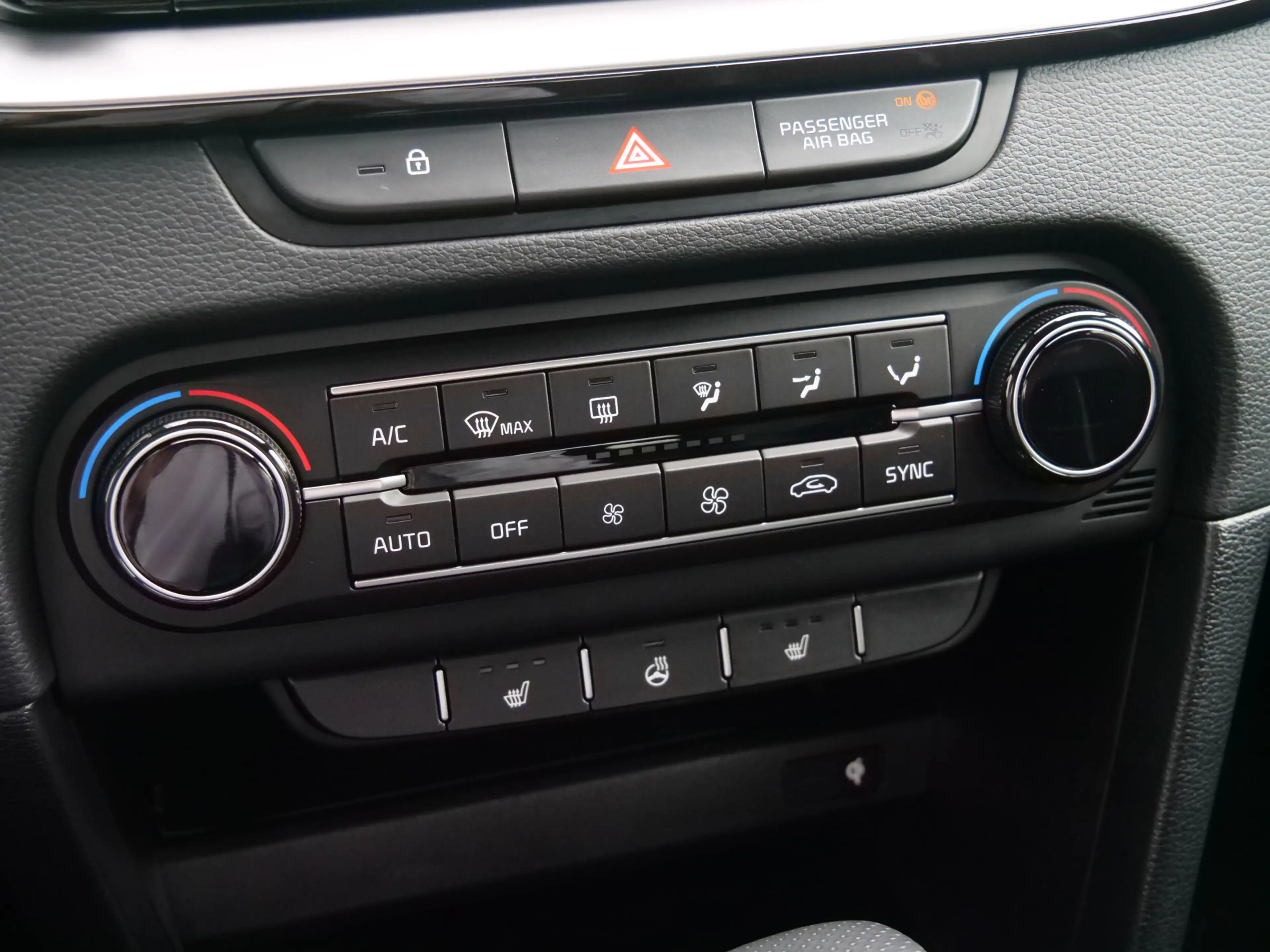 Kia XCeed 1.5 T-GDi GT-Line 141 Pk Automaat Navi / DAB / App — photo 12