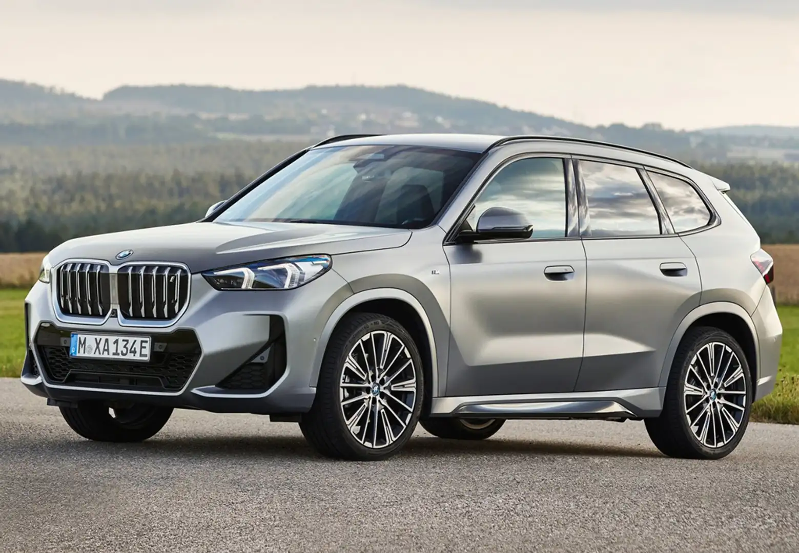 BMW iX1 eDrive20 M Sport Pro - 1