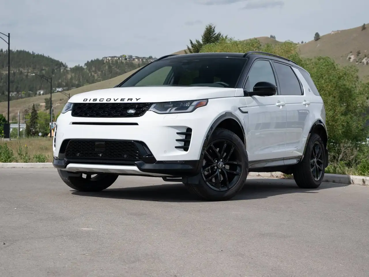 2025 Land Rover Discovery Sport