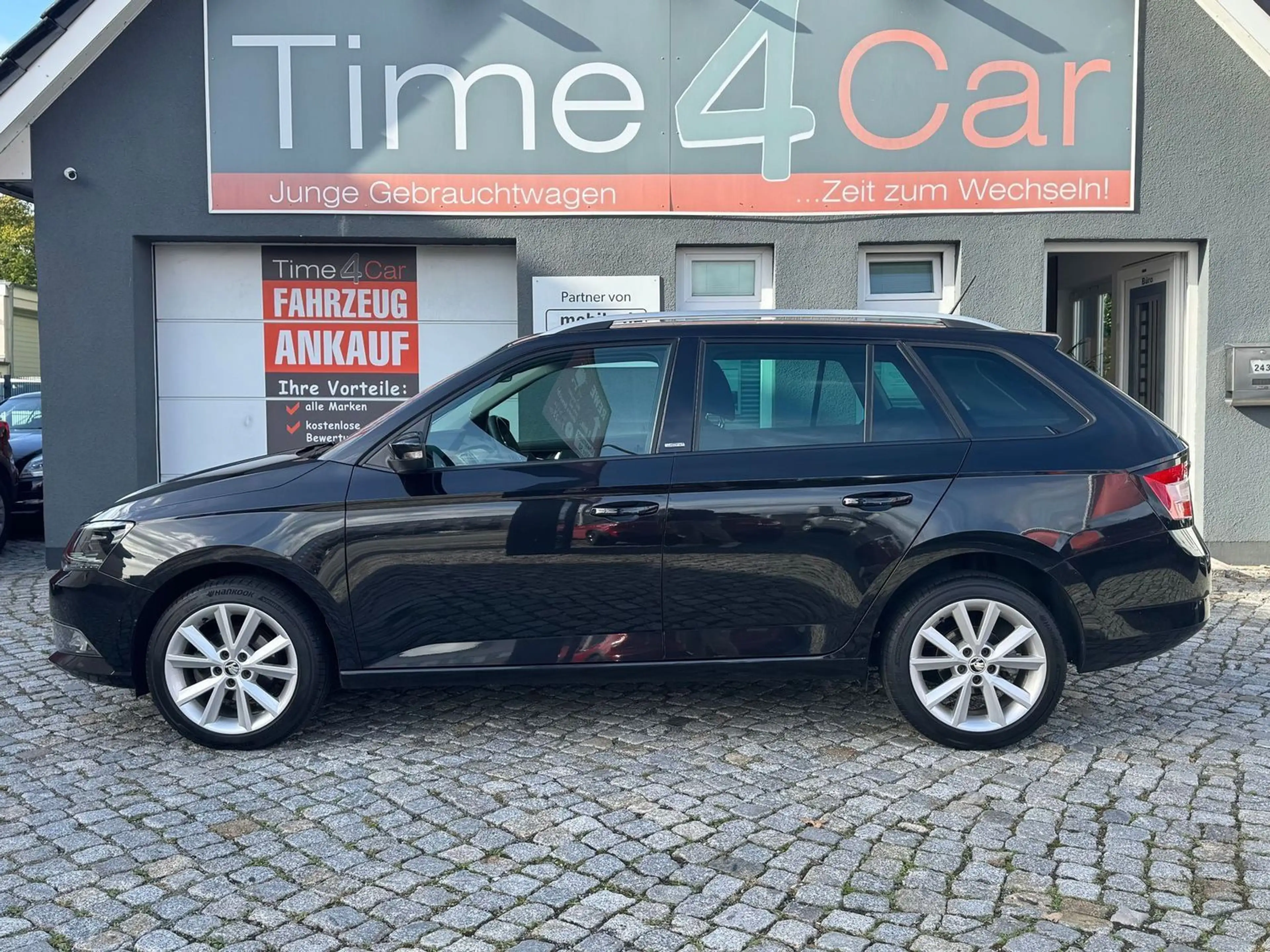 Skoda Fabia 1.2 Kombi Joy Navi SHZ Tempom. Allwetter — photo 6