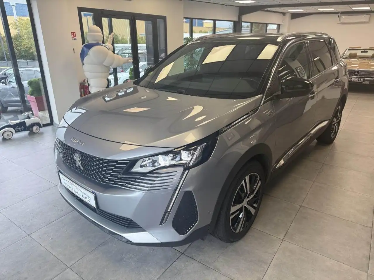 Peugeot 5008