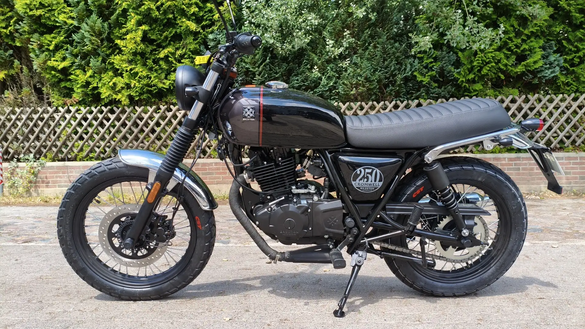 Brixton Cromwell 250 ABS NEUFAHRZEUG Schwarz - 2