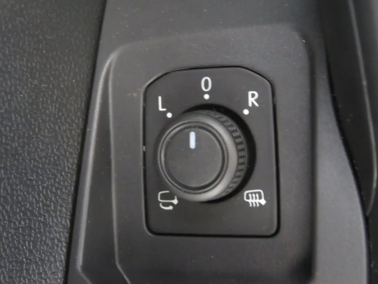 Volkswagen T-Cross Friends TSI 7