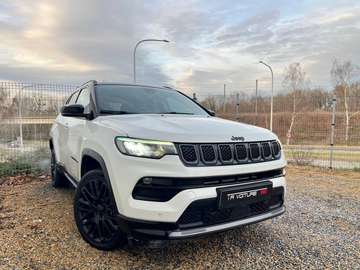 PHEV 1.3 Turbo 4Xe 240PK S LED/CUIR/SIEGES-CH/ACC