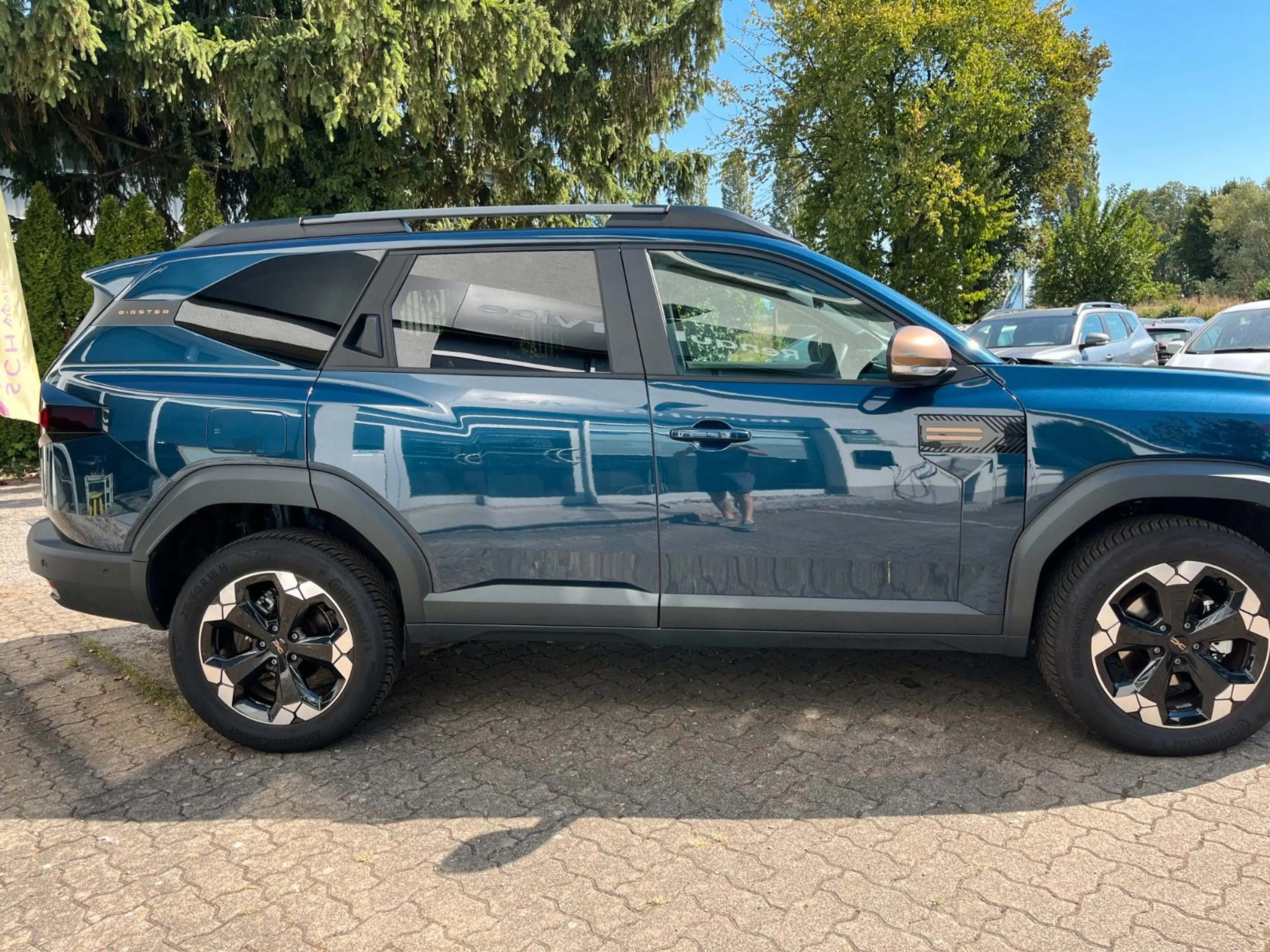 Dacia Bigster Hybrid 155 Extreme Wi-Pak GJR Pano — photo 3