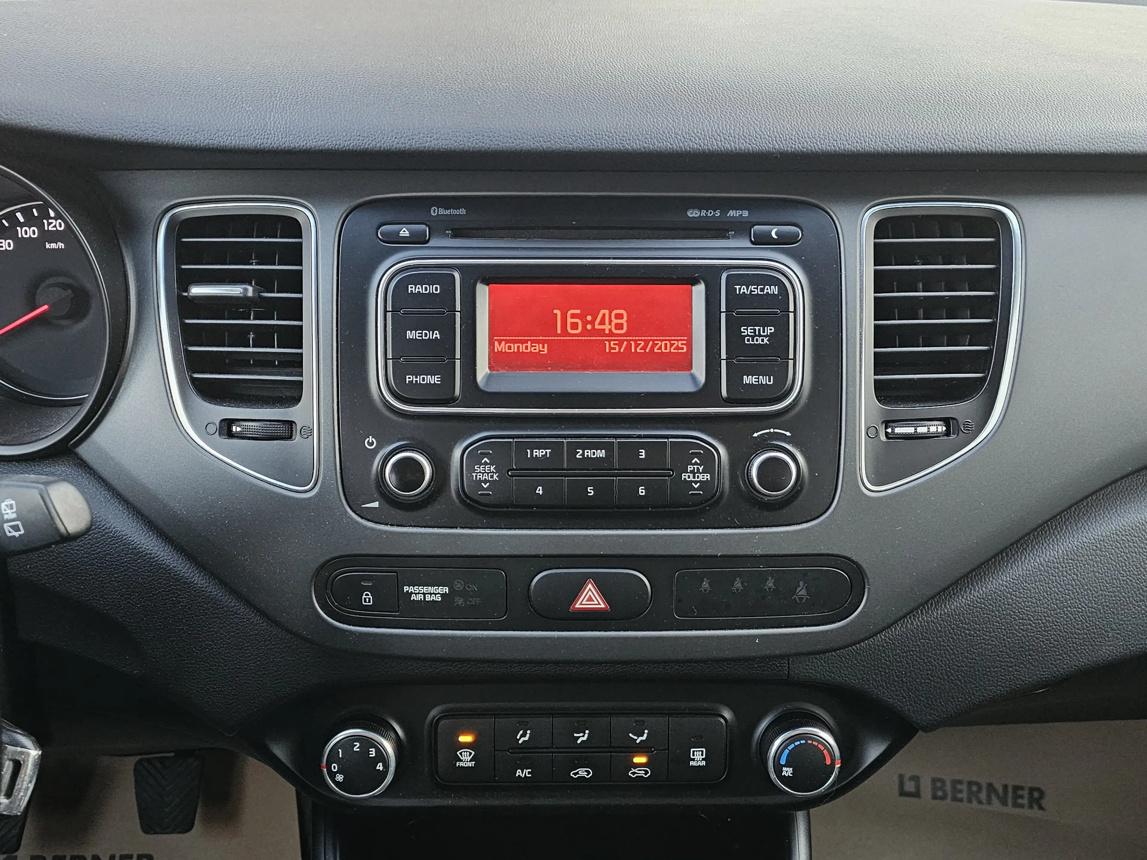 Kia Carens 1.6i* 60 000 km * 1 MAIN * LED+CRUISE+..*GARANTIE — photo 15