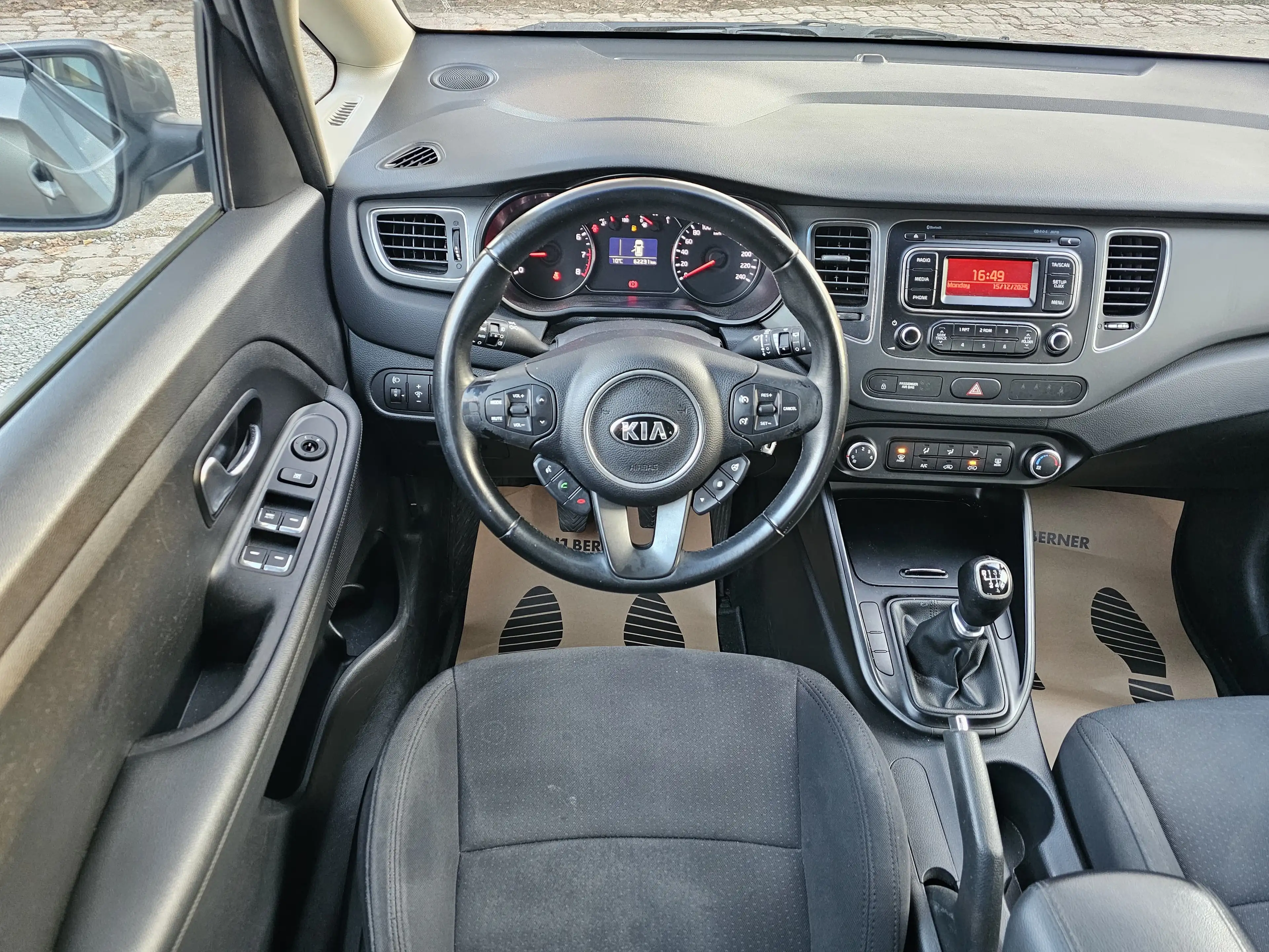 Kia Carens 1.6i* 60 000 km * 1 MAIN * LED+CRUISE+..*GARANTIE — photo 5