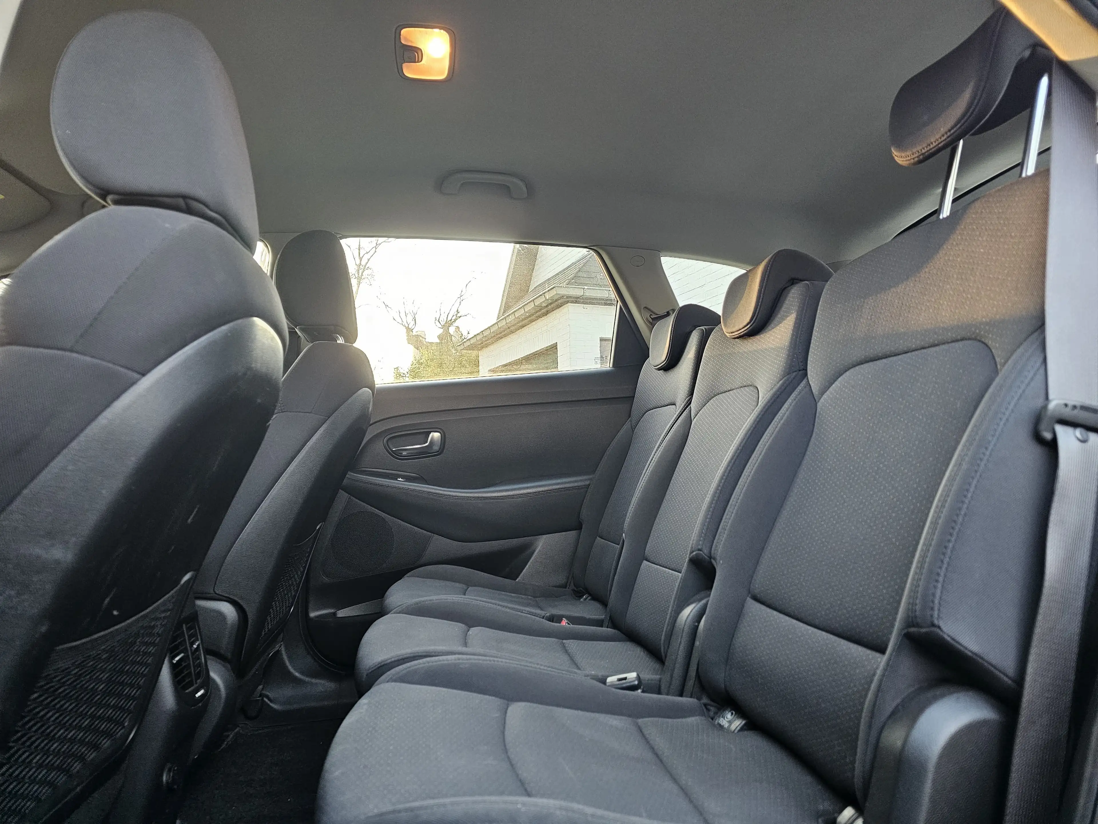 Kia Carens 1.6i* 60 000 km * 1 MAIN * LED+CRUISE+..*GARANTIE — photo 7