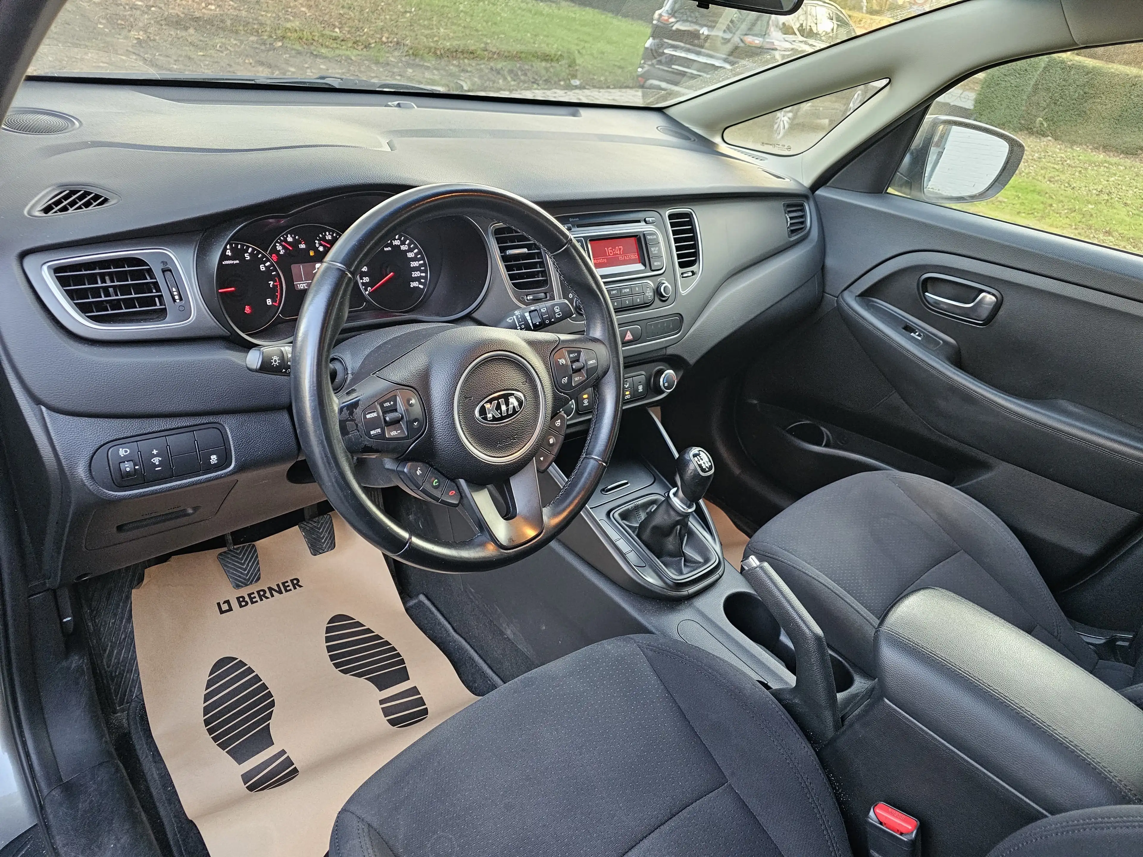 Kia Carens 1.6i* 60 000 km * 1 MAIN * LED+CRUISE+..*GARANTIE — photo 13
