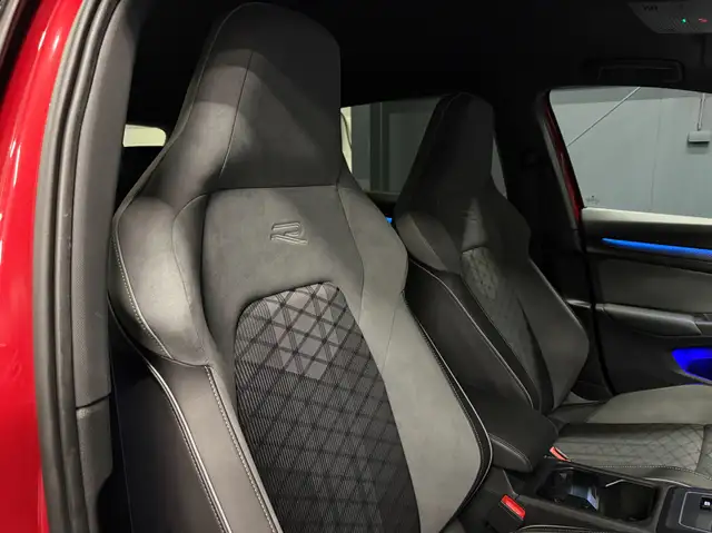 Volkswagen Golf main image