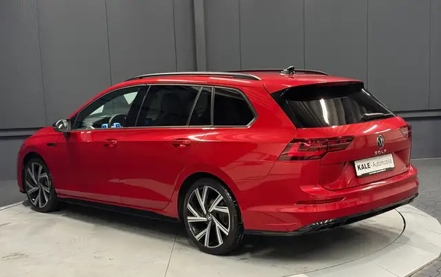 Volkswagen Golf view 5