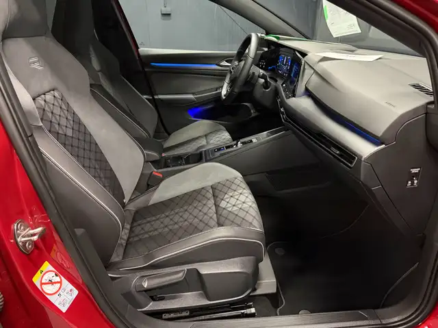 Volkswagen Golf view 12