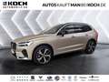 Volvo XC60 B4 Plus Dark ACC BLIS AHK PANO 360 VLED H&K Silber - thumbnail 1