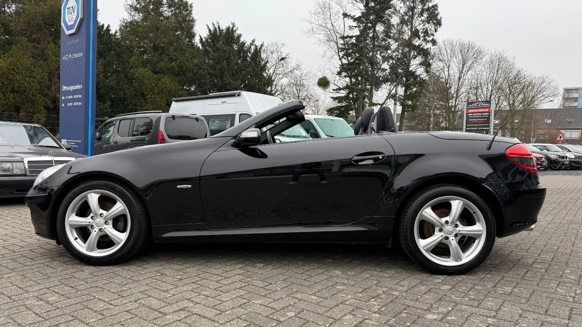 Mercedes-Benz SLK 200 Kompressor EDITION AIRSCARF TOP-ZUSTAND Schwarz - 2