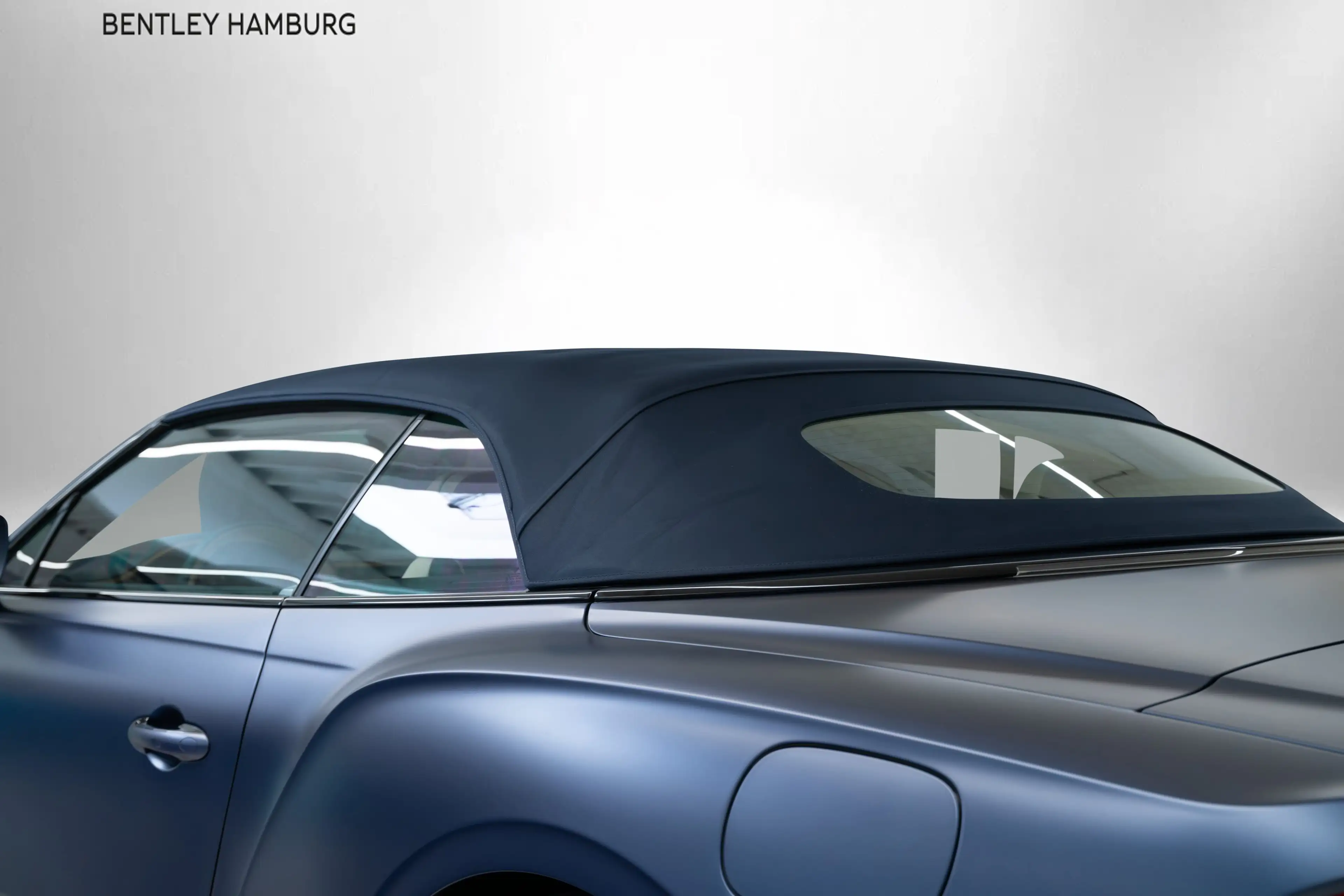 Bentley Continental GTC Mulliner *FullOption*Akrapovic* — photo 11