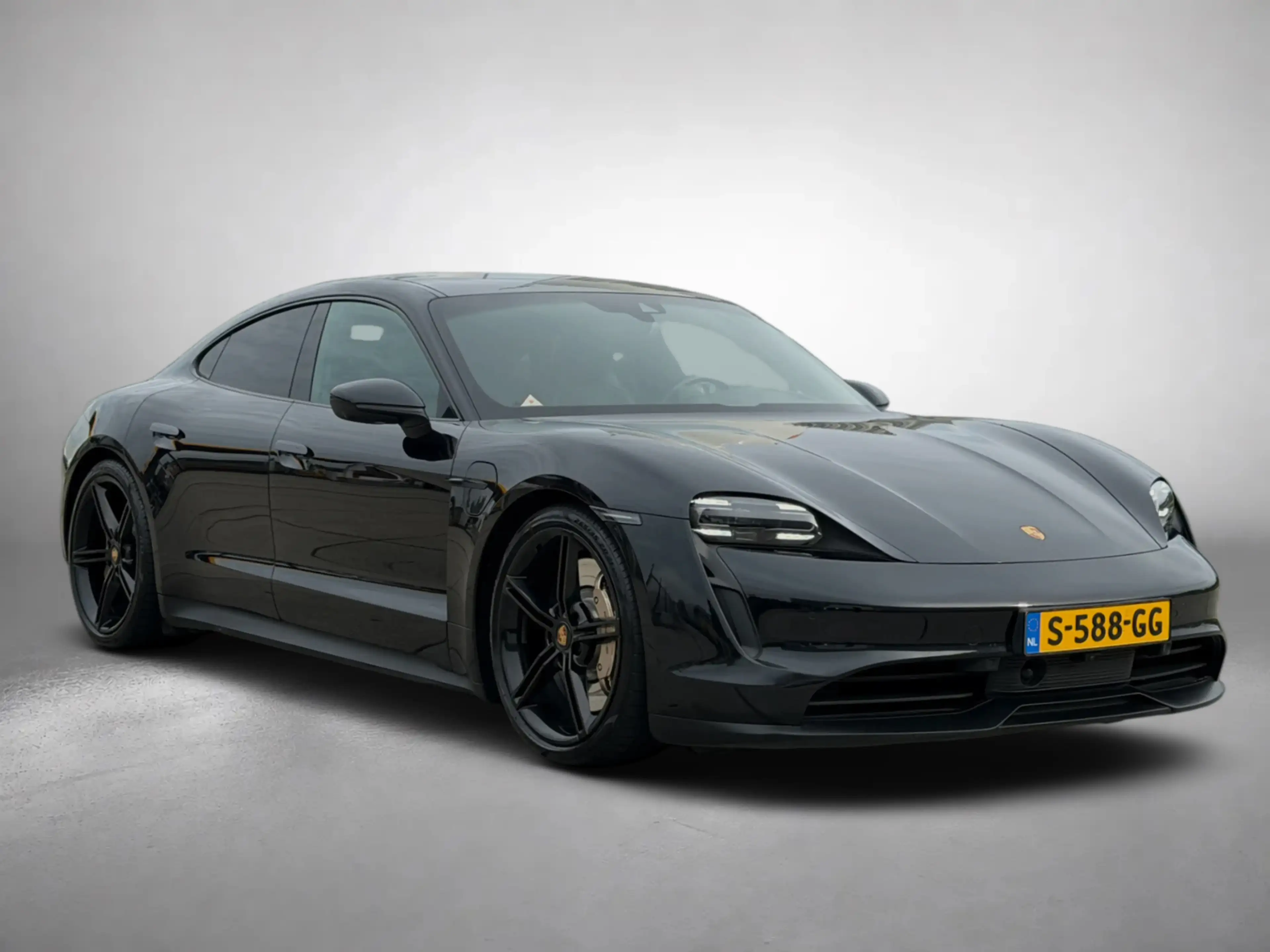 Porsche Taycan Performance 84 kWh 93% SoH (NL-auto, Panorama, Spo — photo 11