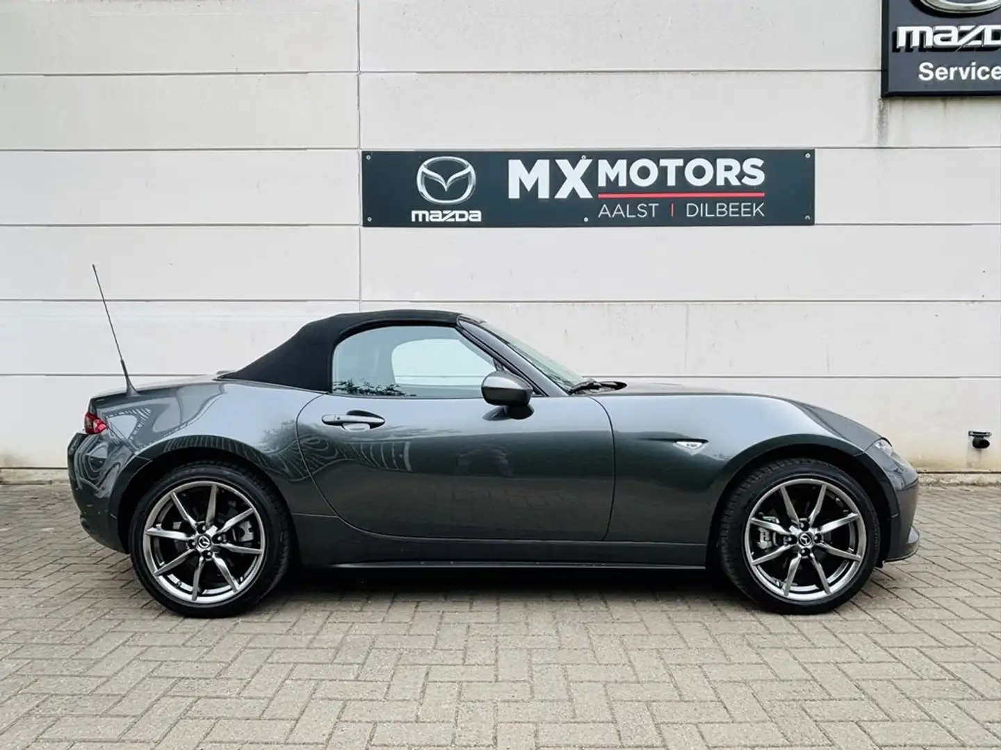 Mazda MX-5 Soft Top 2.0l 184 pk Exclusive line + Driver Assis Gris - 2