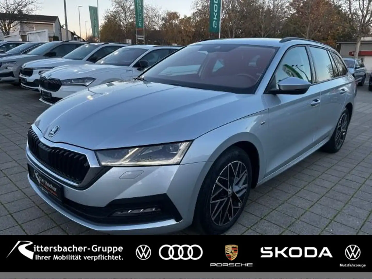 Skoda Octavia Combi 2.0 TDI DPF Clever beheiz. WSS Zilver - 1