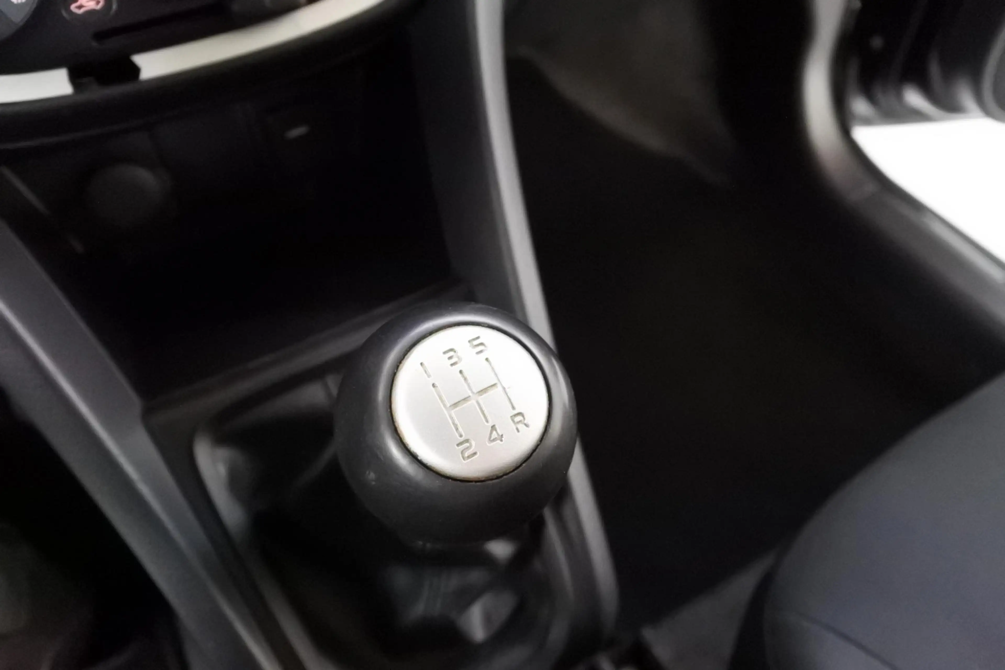 Suzuki Celerio 1.0 Comfort PDC Carplay/Android Privacyglass — photo 18