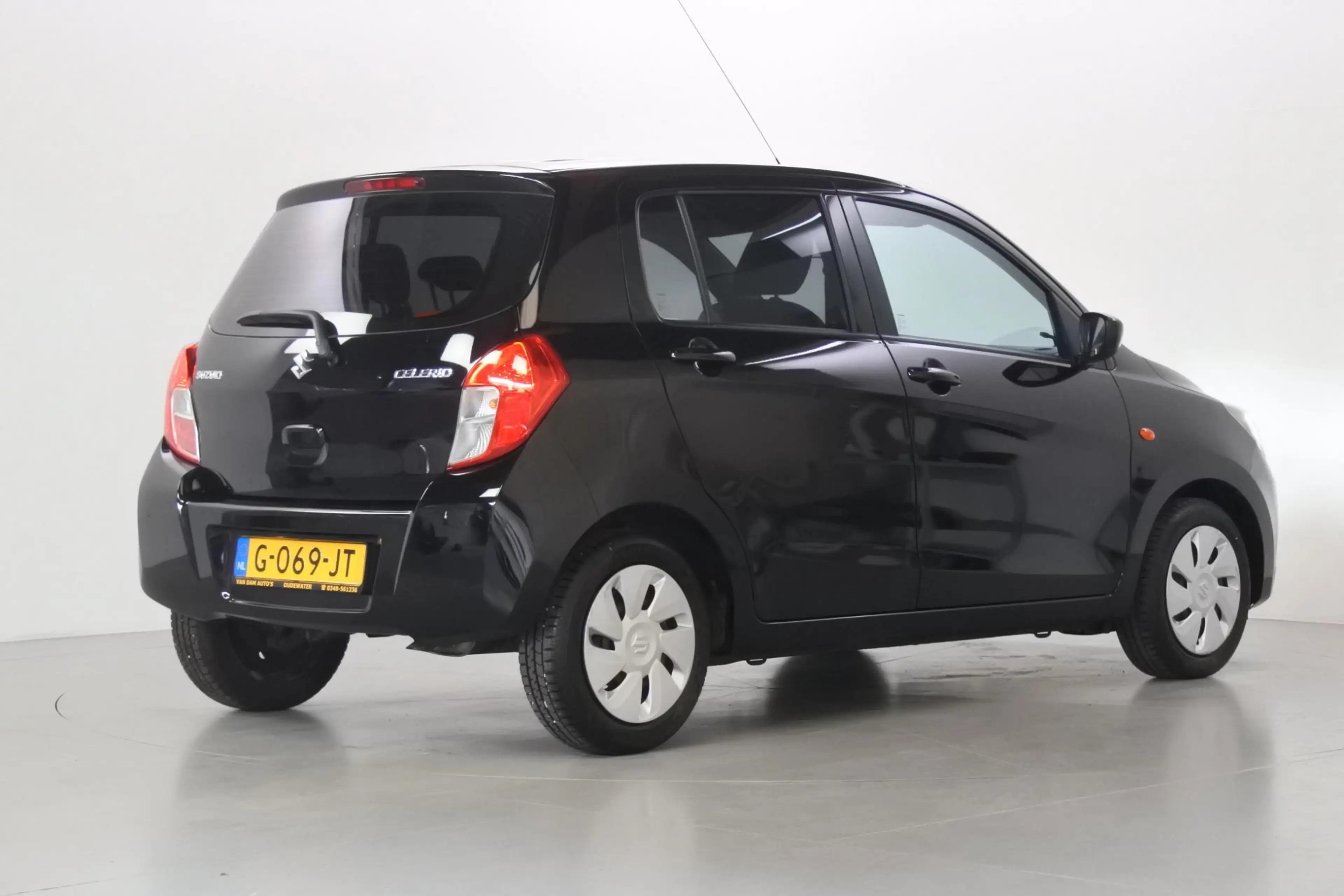 Suzuki Celerio 1.0 Comfort PDC Carplay/Android Privacyglass — photo 2