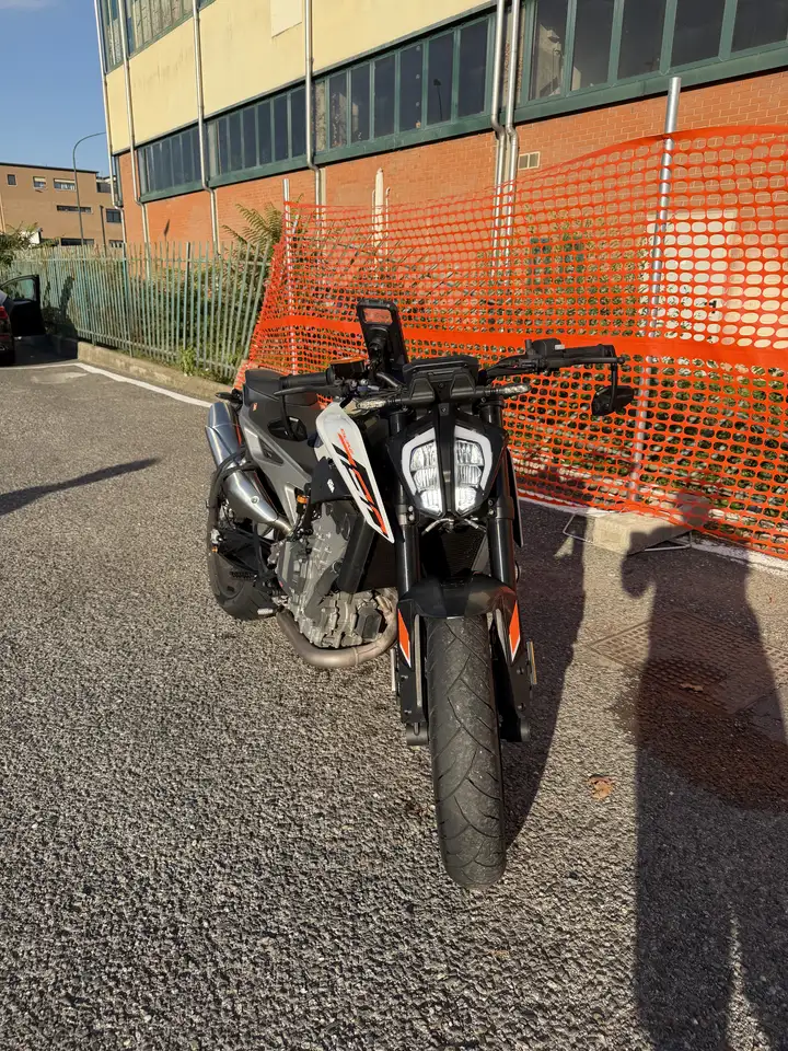 KTM 790 Duke